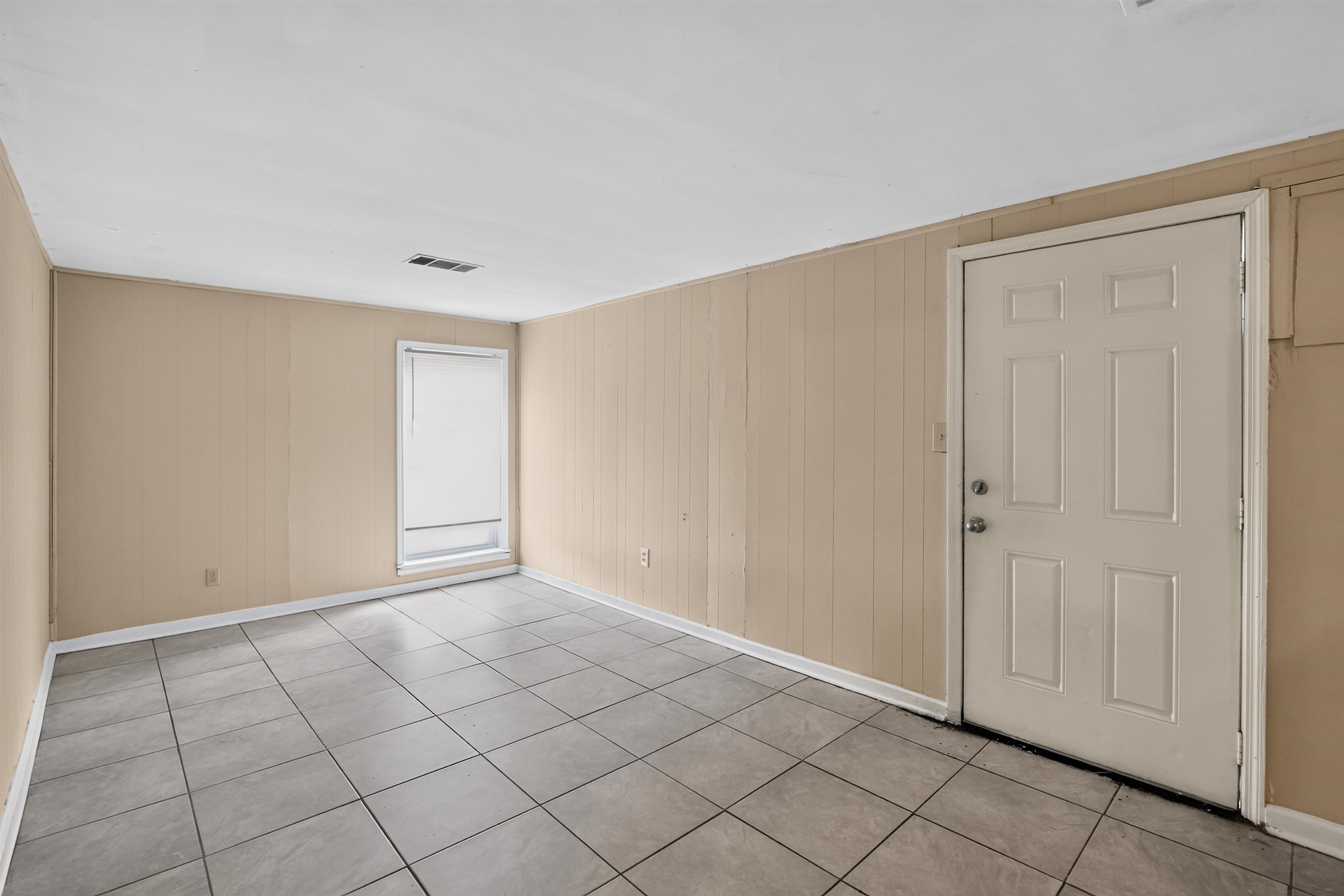 3433 Beech Grove Rd Property Photo 4