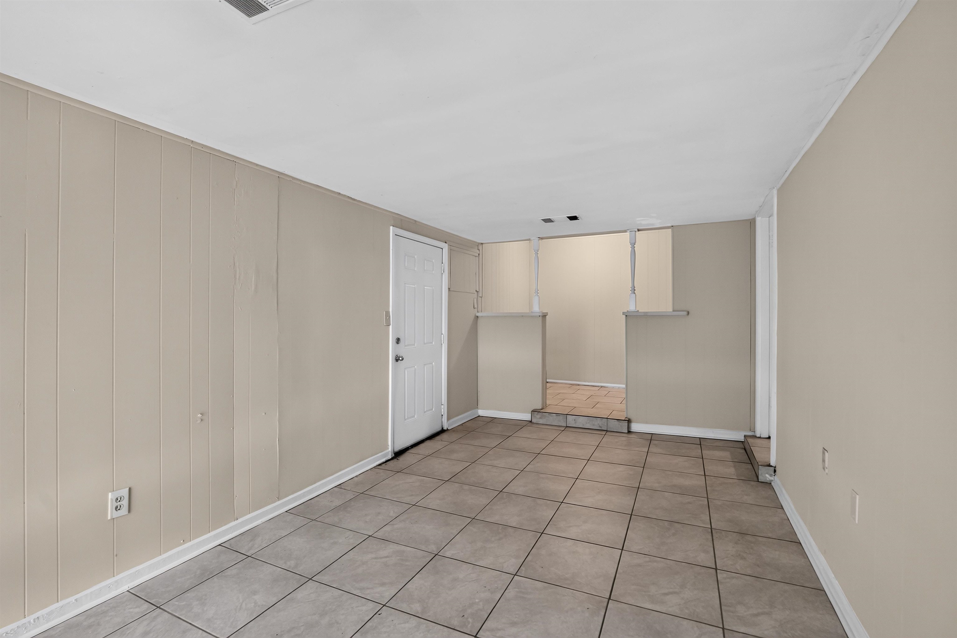 3433 Beech Grove Rd Property Photo 5