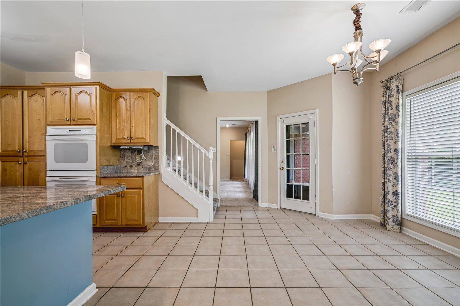 130 Woodmont Dr Property Photo 12