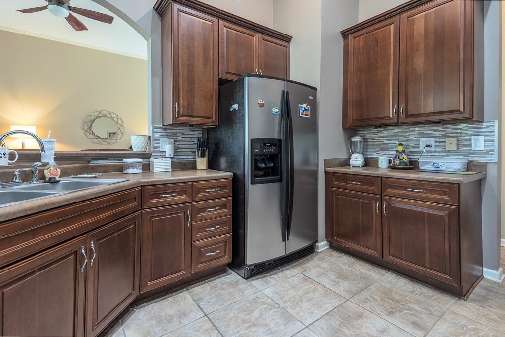 7329 Surina Dr Property Photo 10