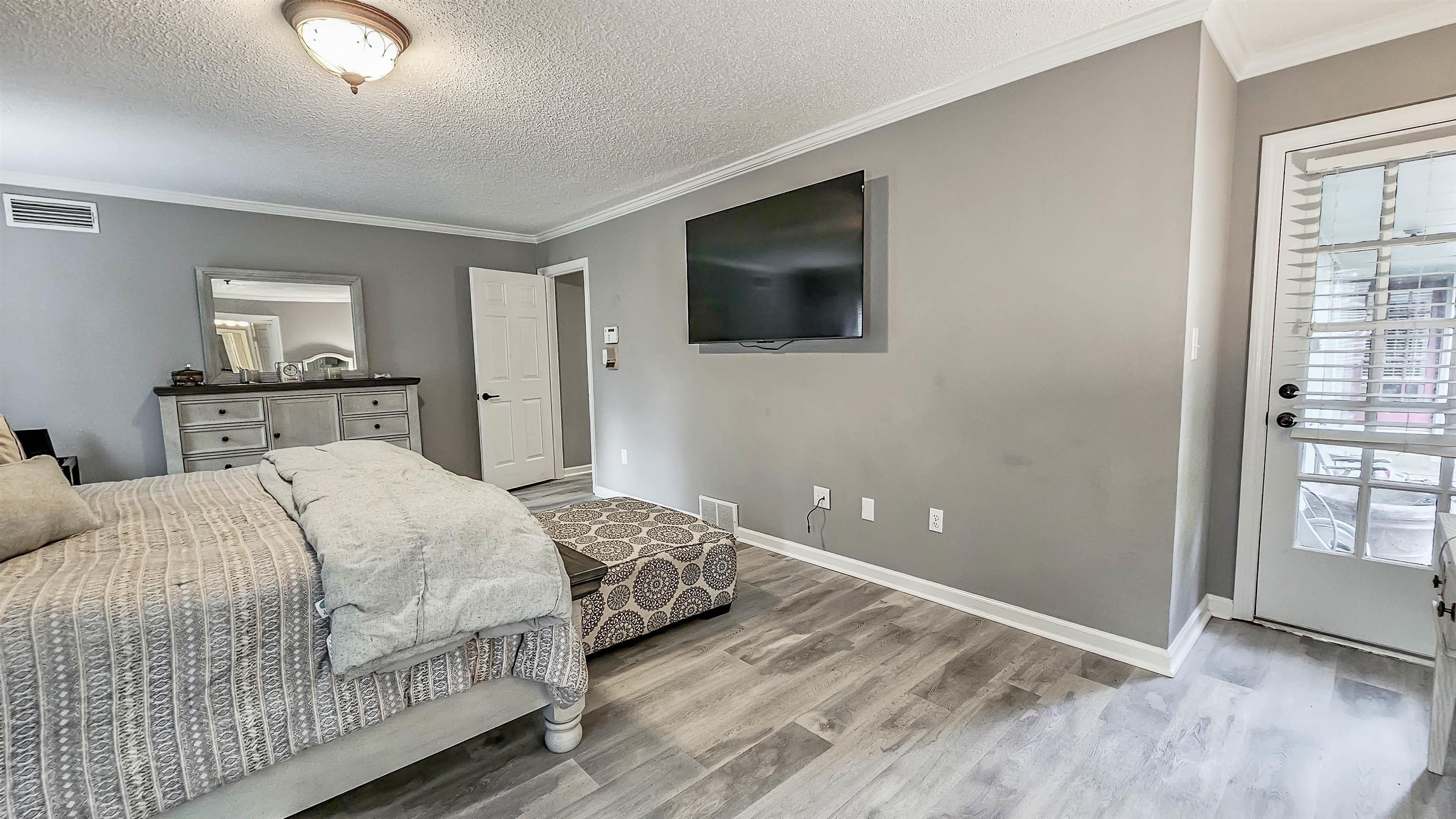 2455 Surreyhill Pl Property Photo 25