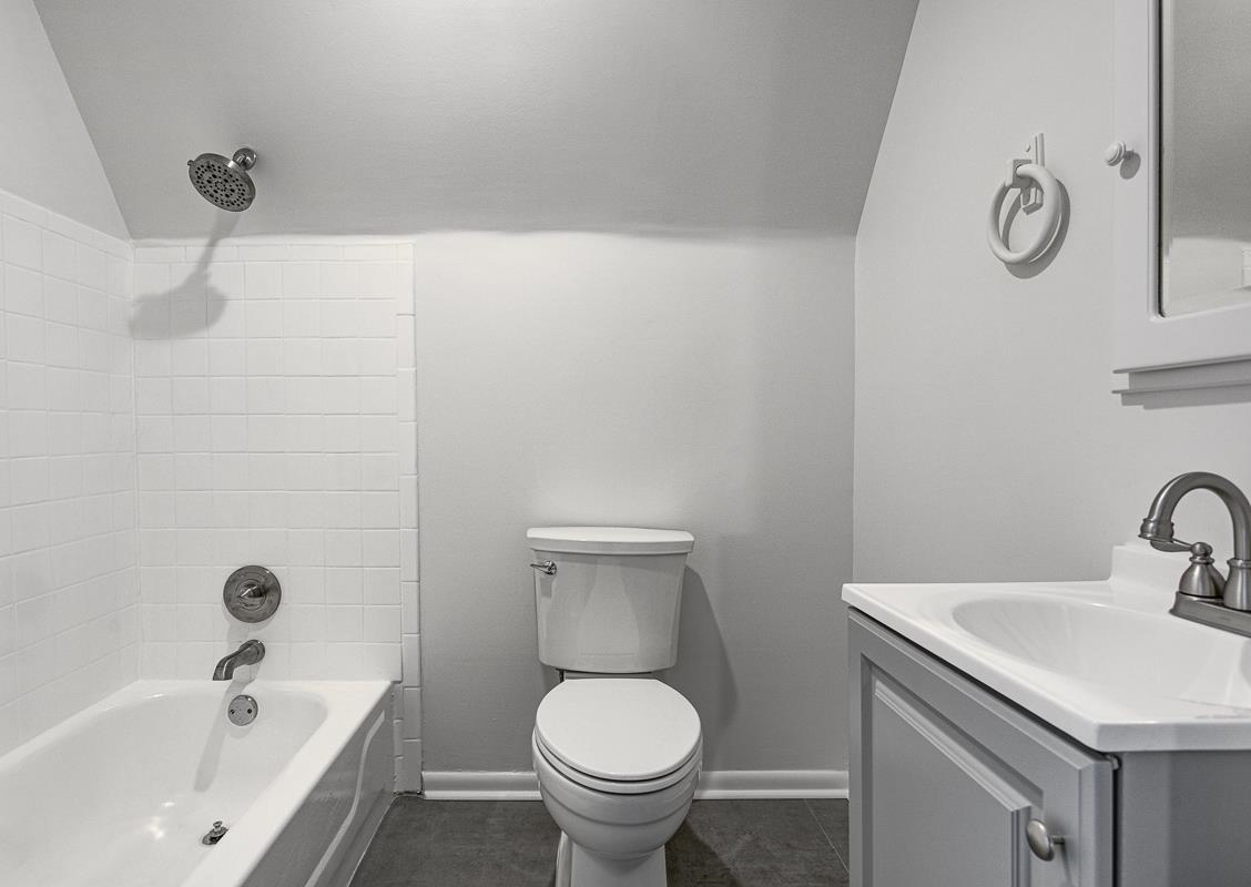 970 Bonniebrow Cv Property Photo 24