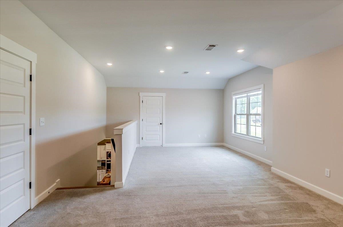 4684 Kings Forest Dr Property Photo 24