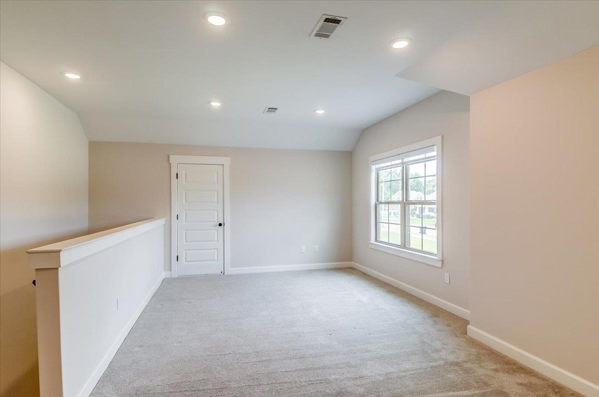 4684 Kings Forest Dr Property Photo 26