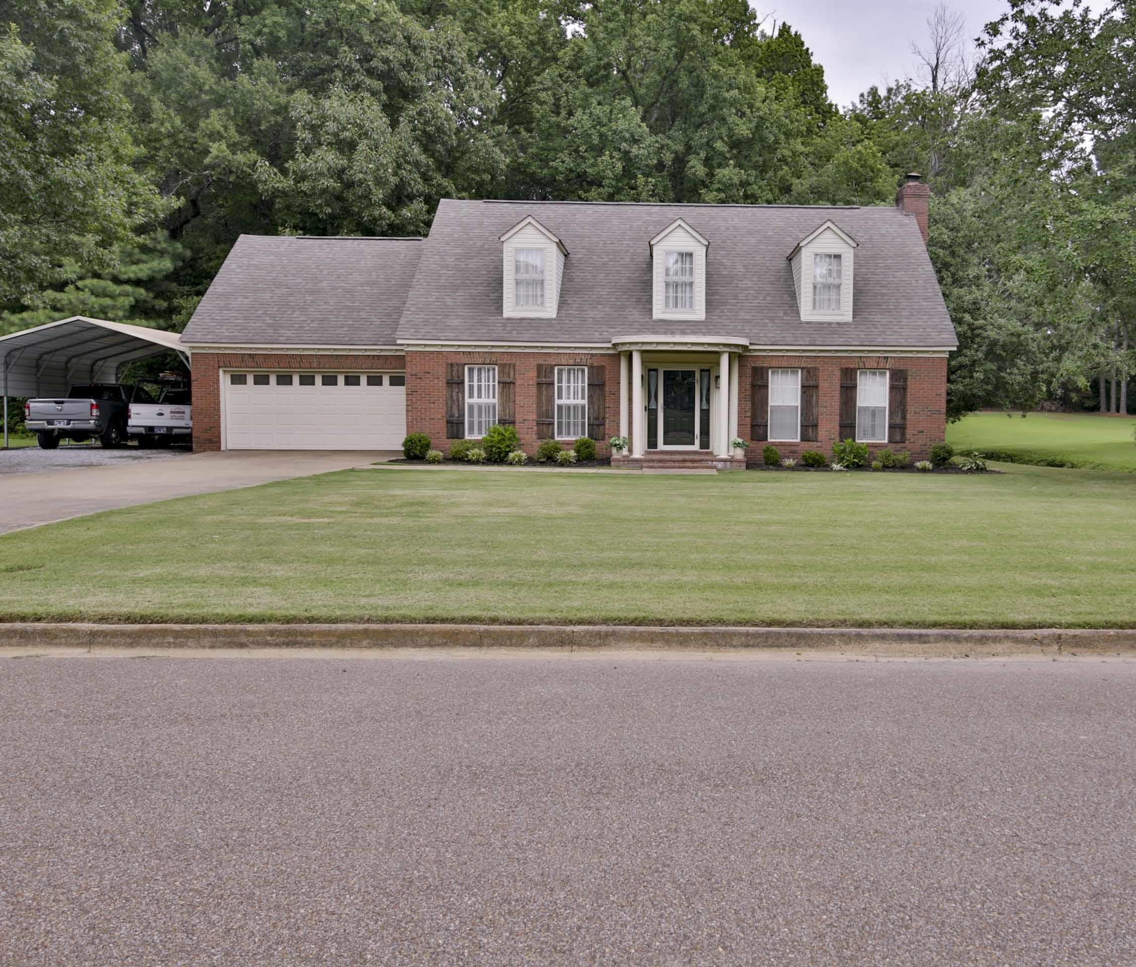 104 Miller Rd Property Photo 1