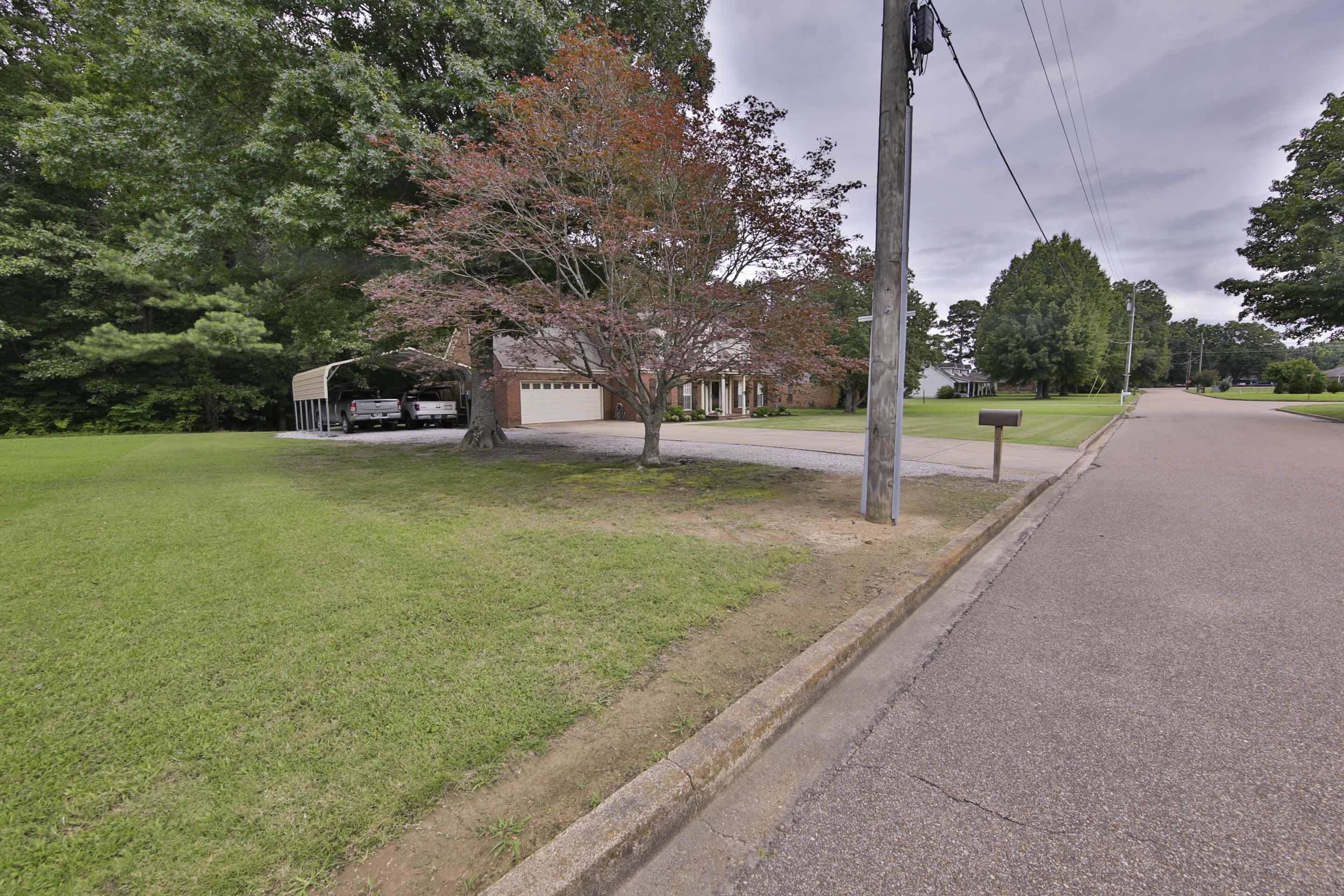 104 Miller Rd Property Photo 4