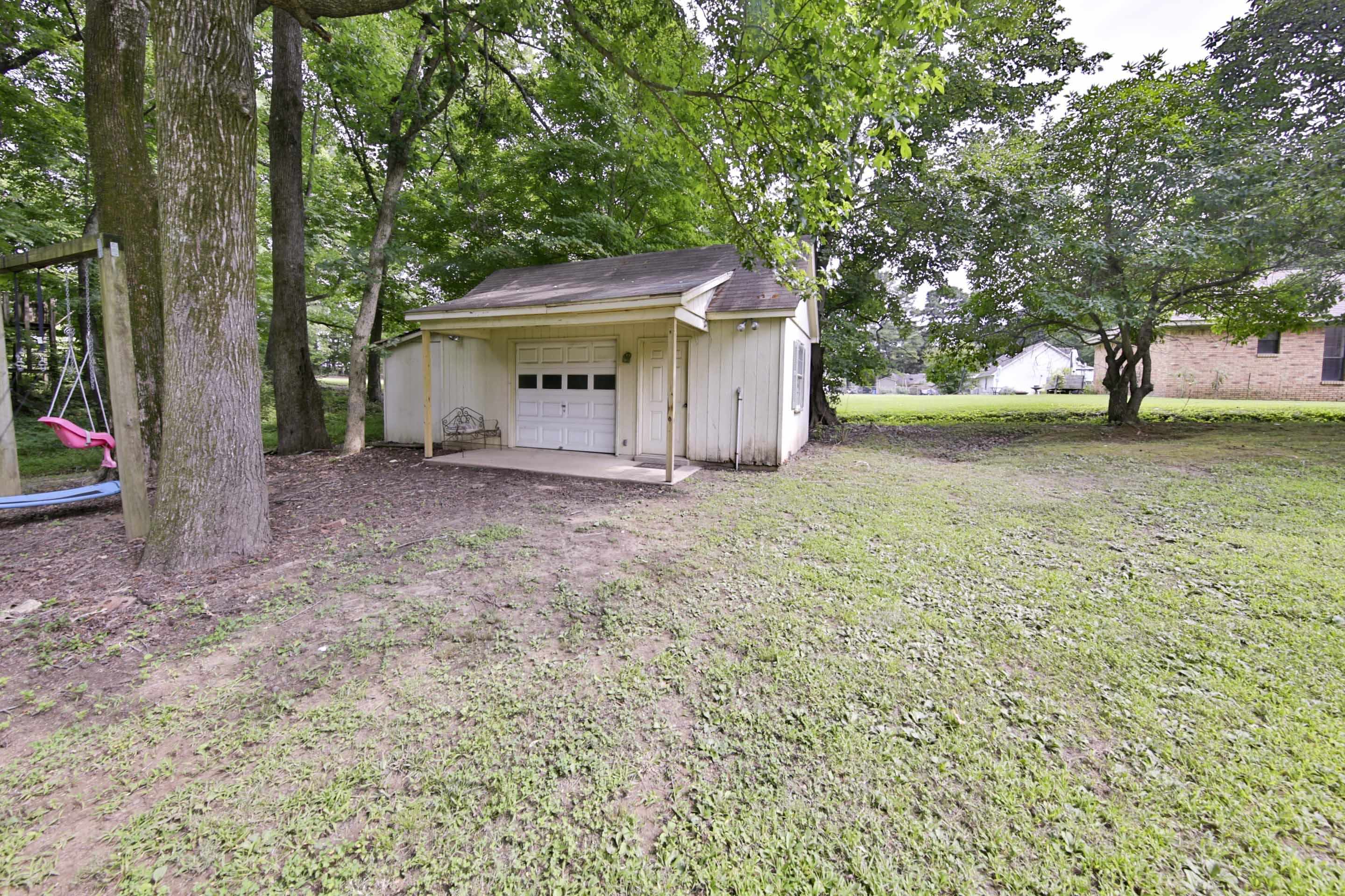 104 Miller Rd Property Photo 7