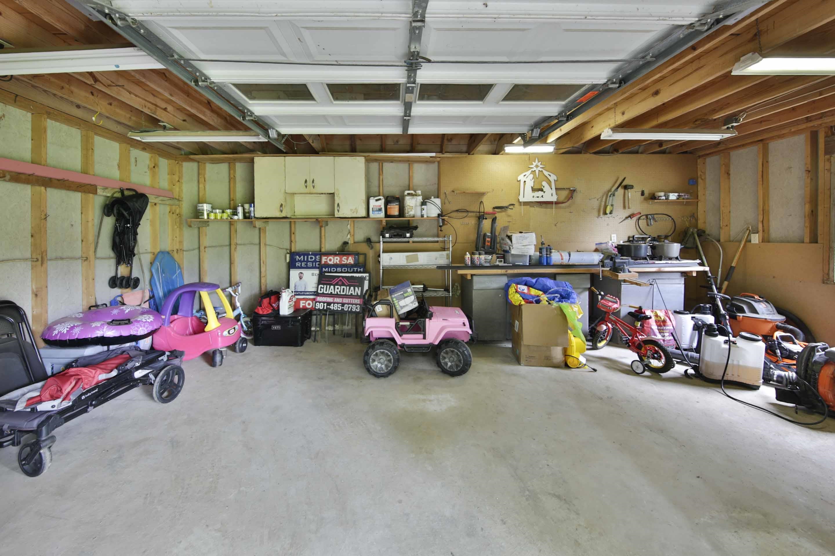 104 Miller Rd Property Photo 8