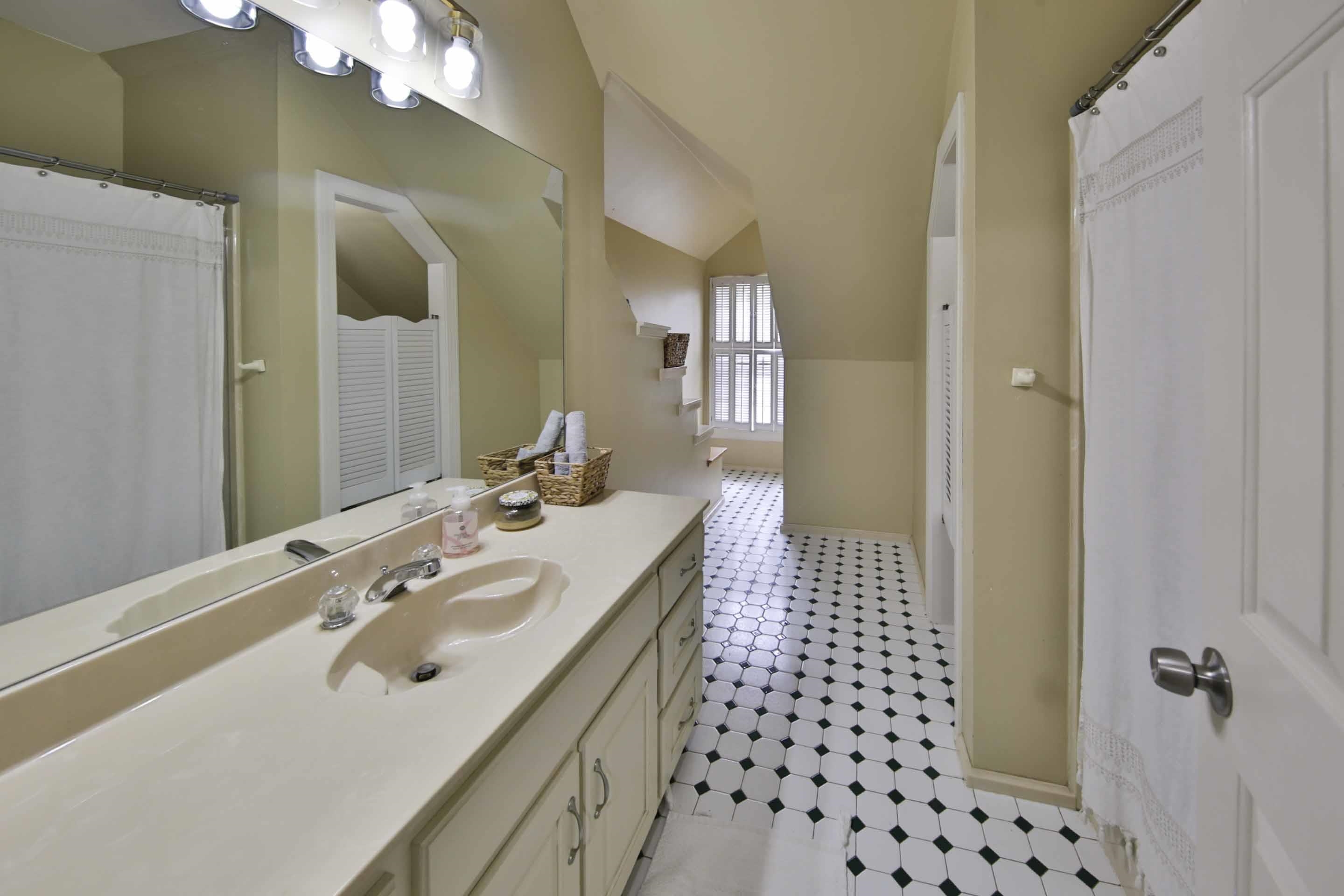 104 Miller Rd Property Photo 25