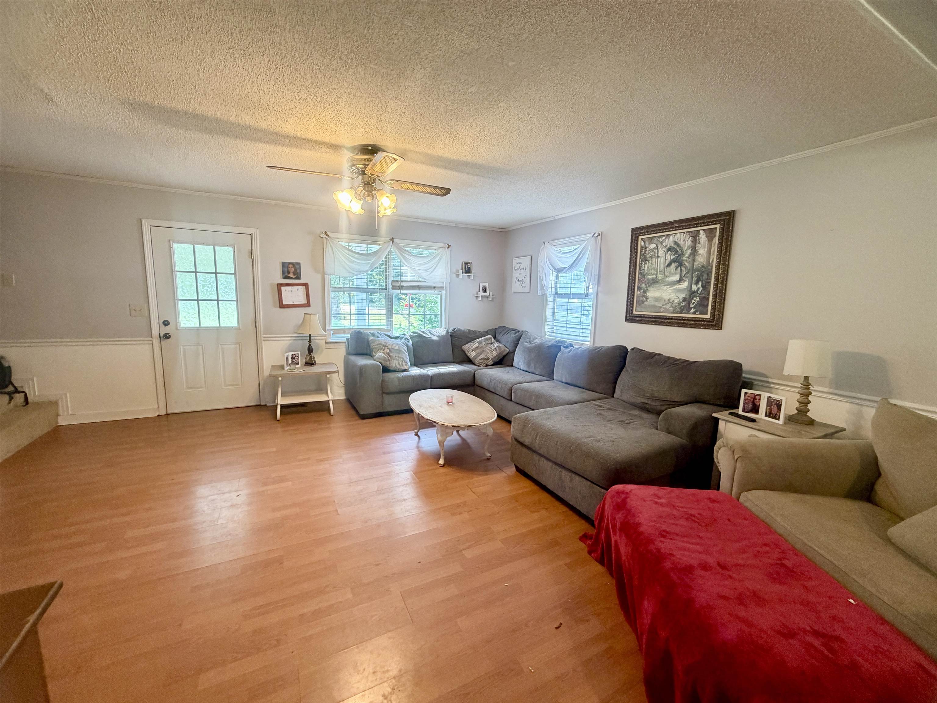 978 Puron Rd Property Photo 4