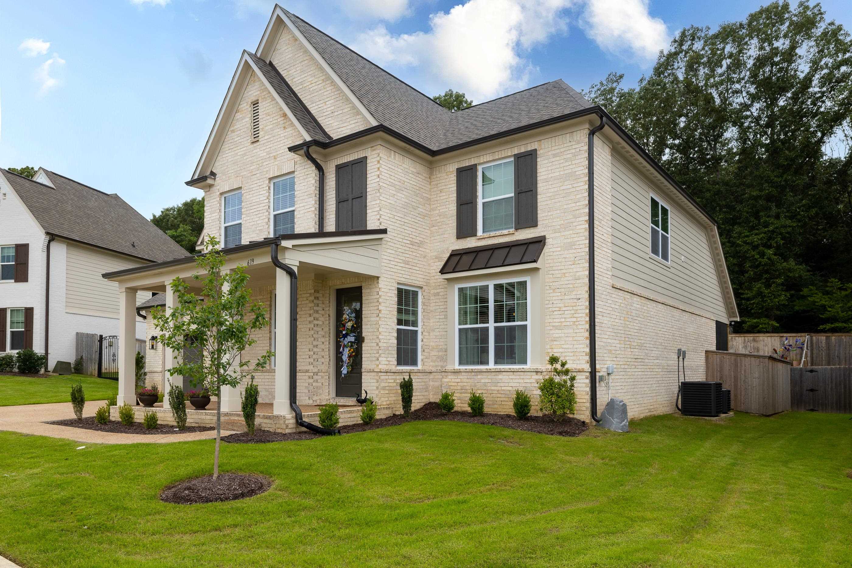 619 Mount Laurel Dr Property Photo 3