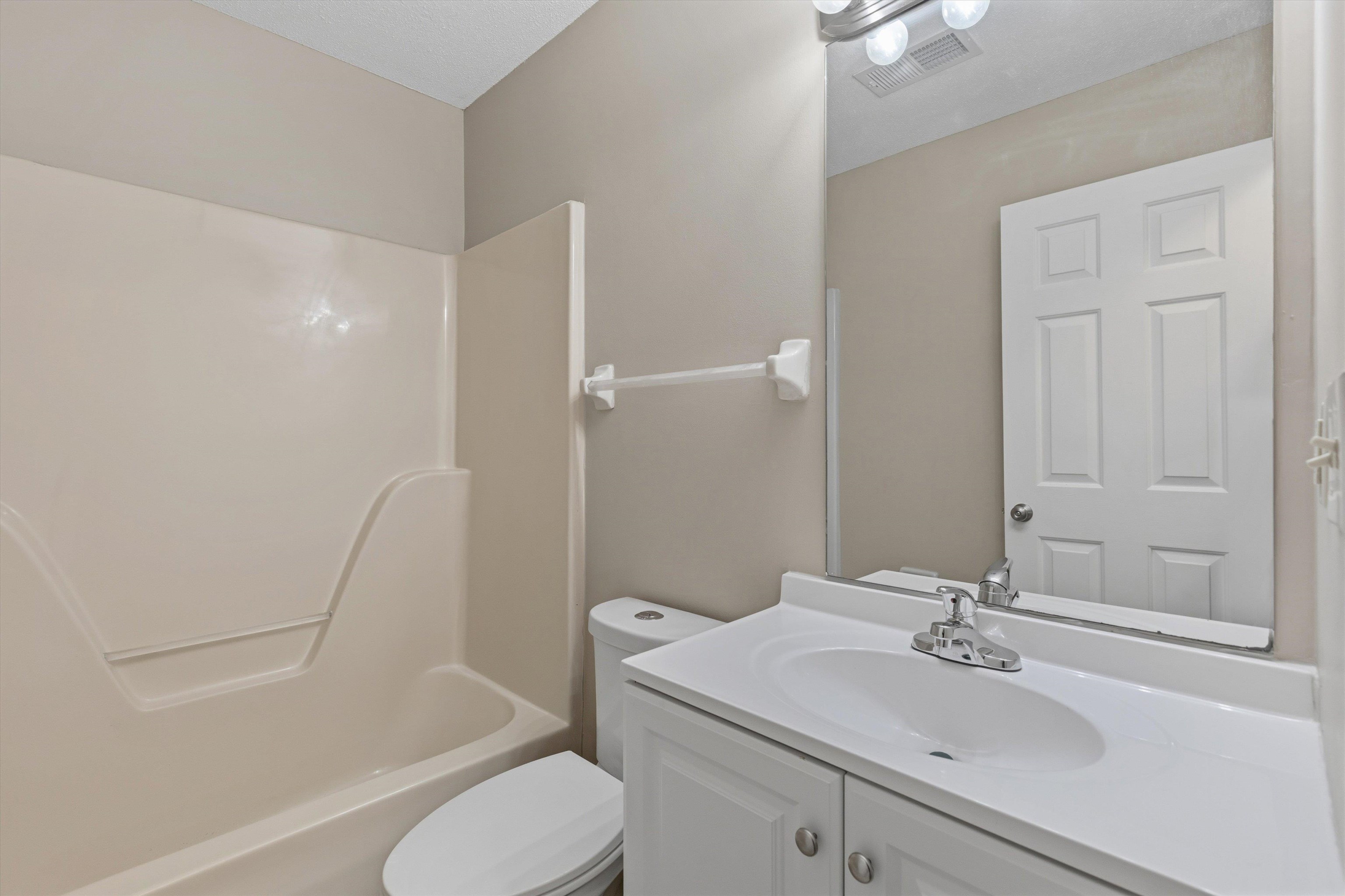 7750 Shadowland Dr Property Photo 18