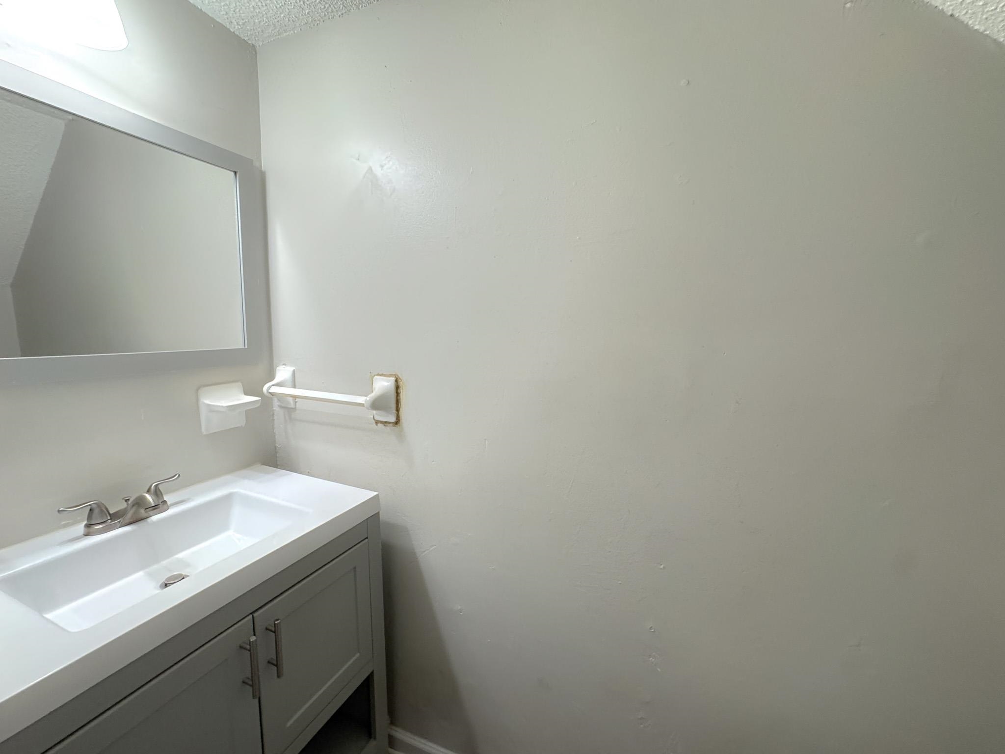 3592 Christine Rd Property Photo 8