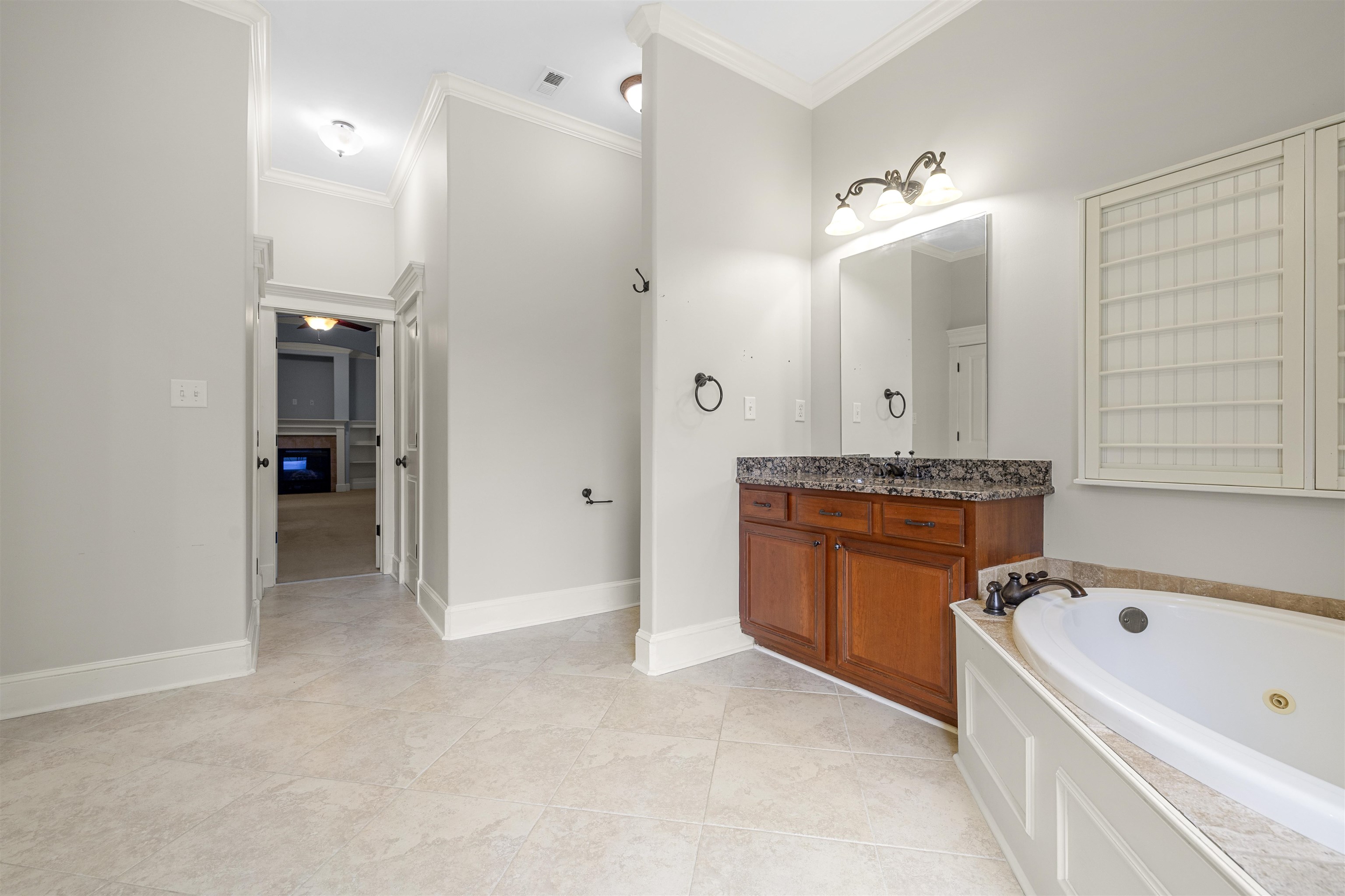 11119 Silsbe Ln Property Photo 17