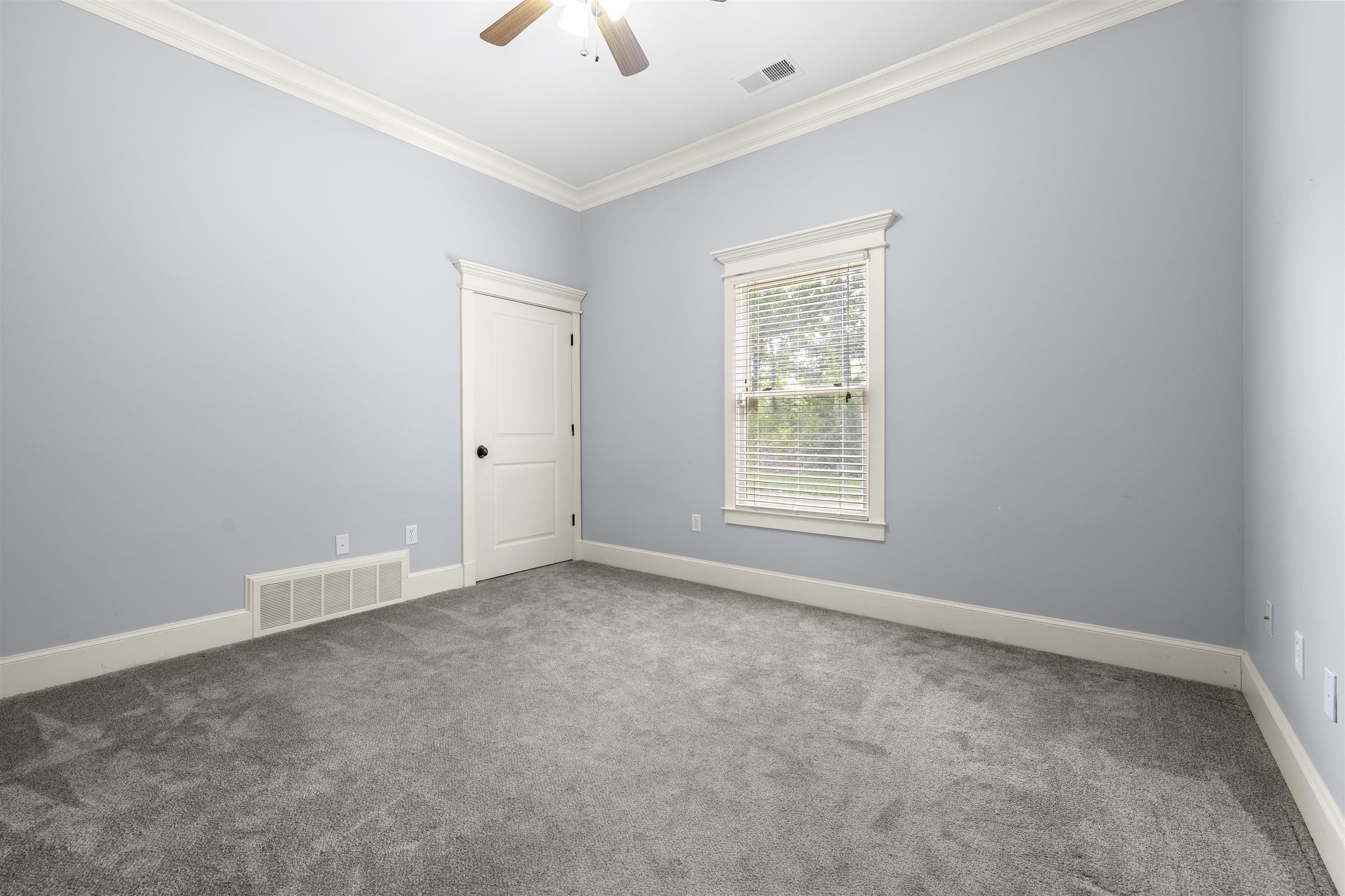11119 Silsbe Ln Property Photo 18