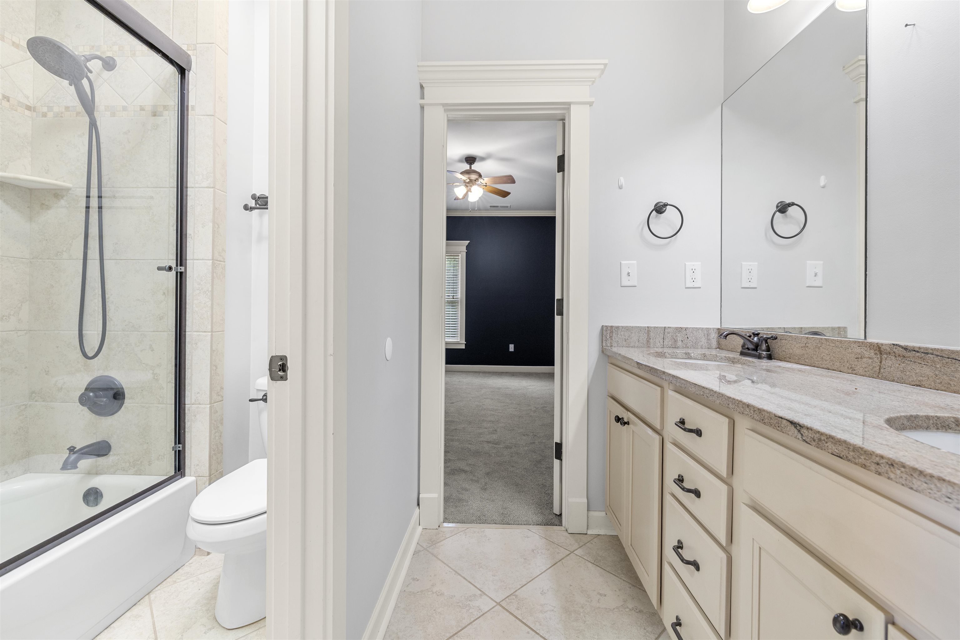 11119 Silsbe Ln Property Photo 23