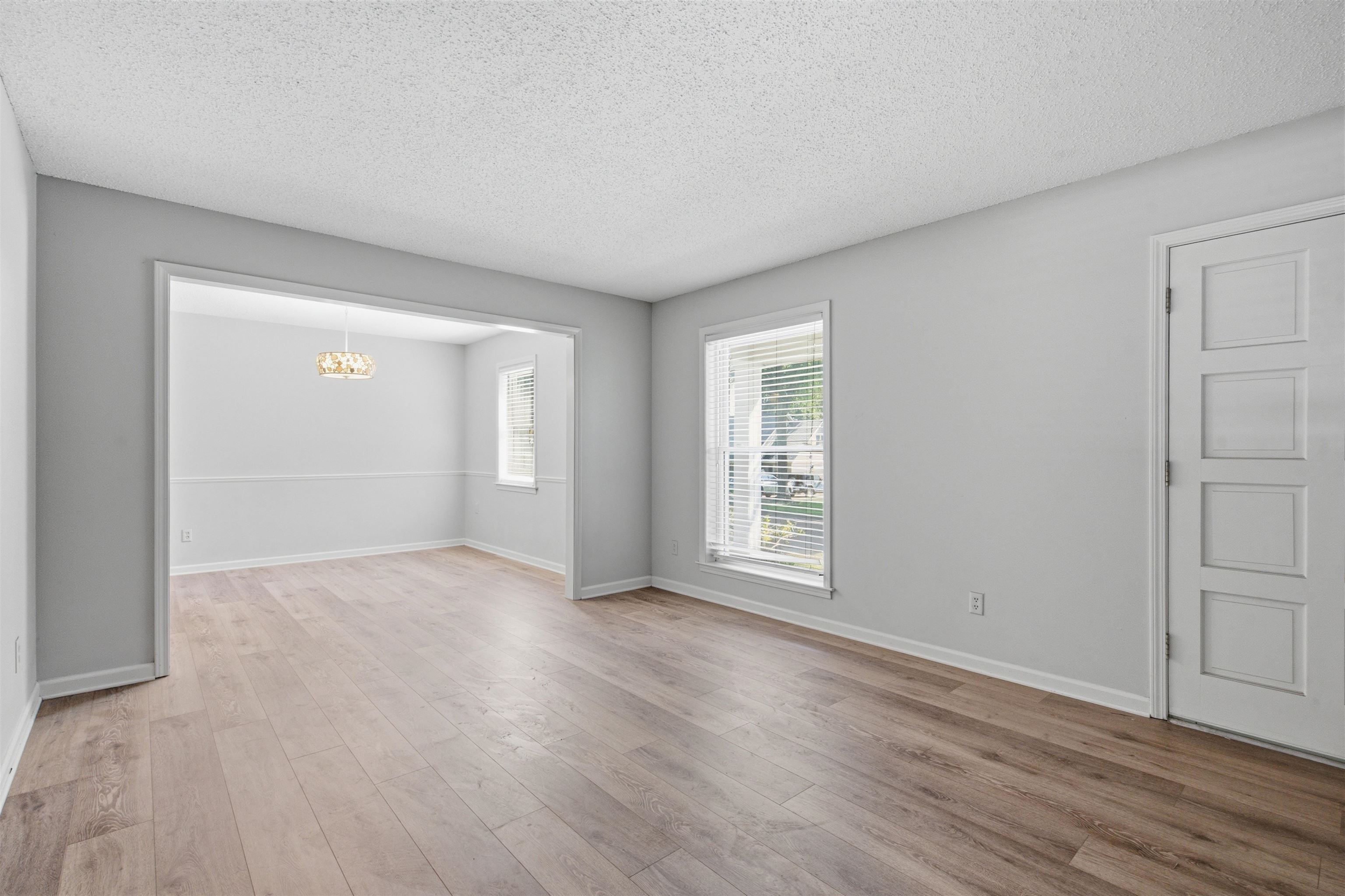 461 Dove Valley Dr Property Photo 5