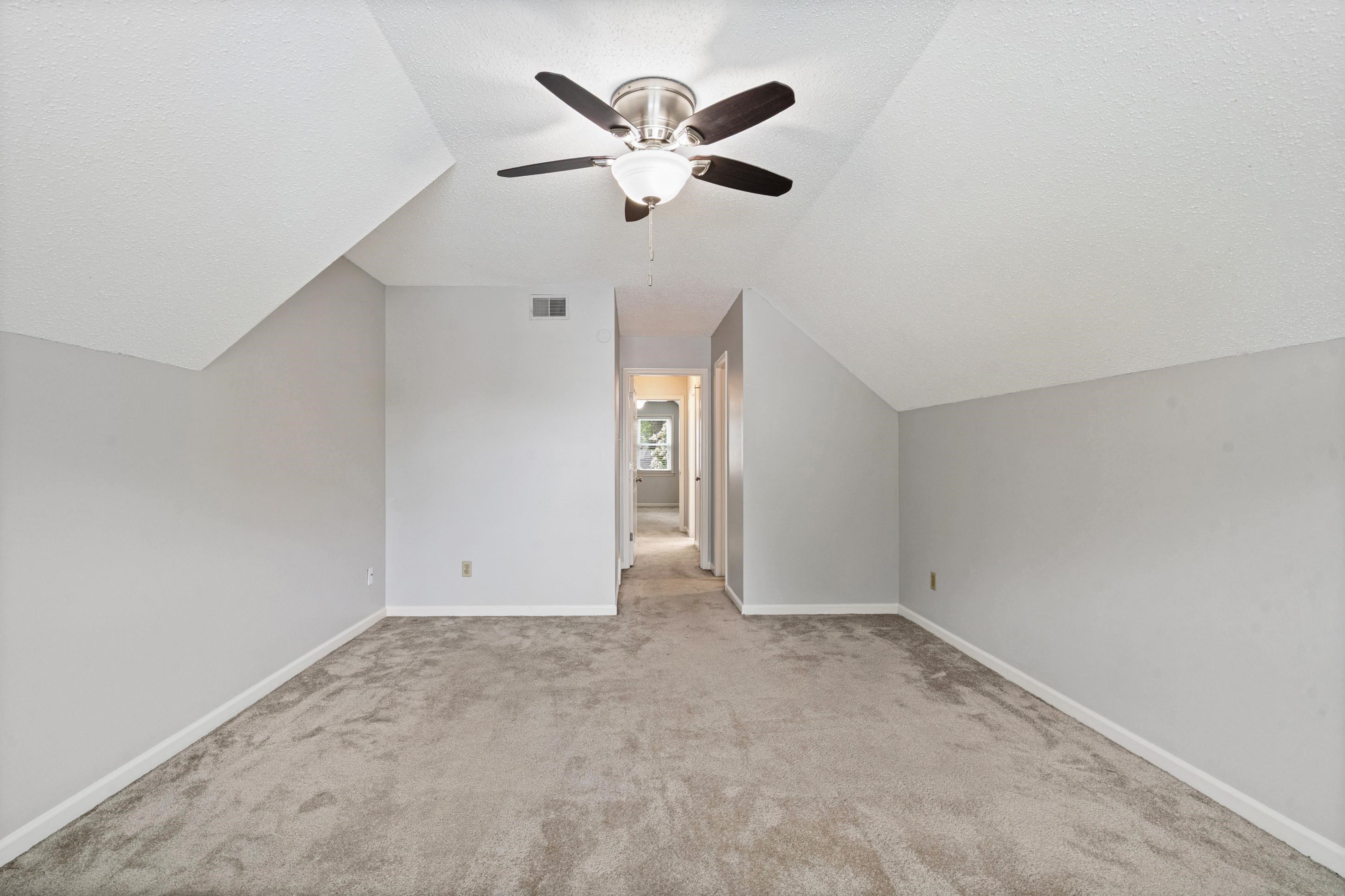461 Dove Valley Dr Property Photo 20