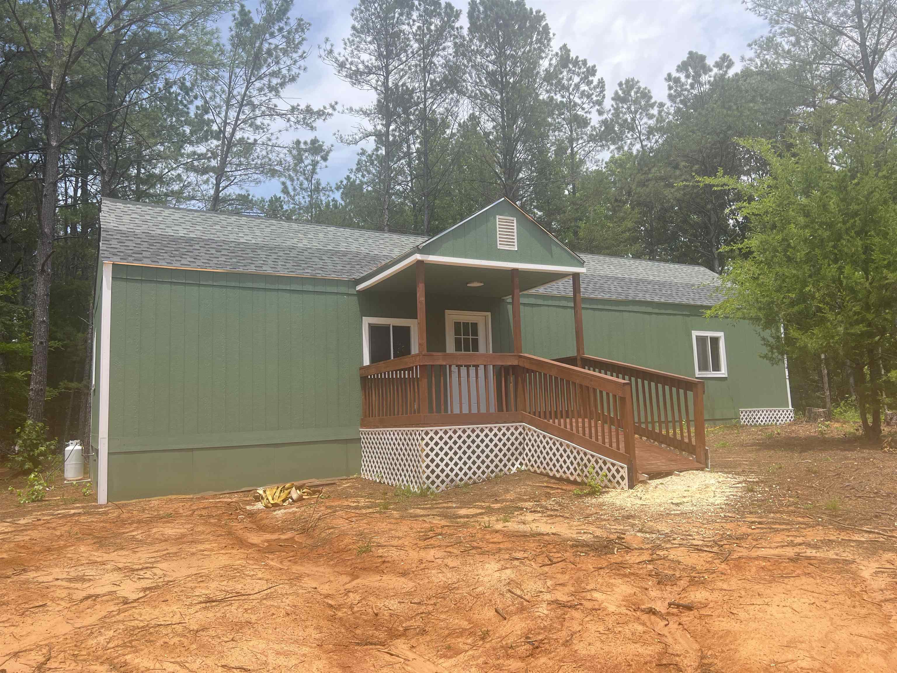 1525 Bullman Rd Property Photo 1