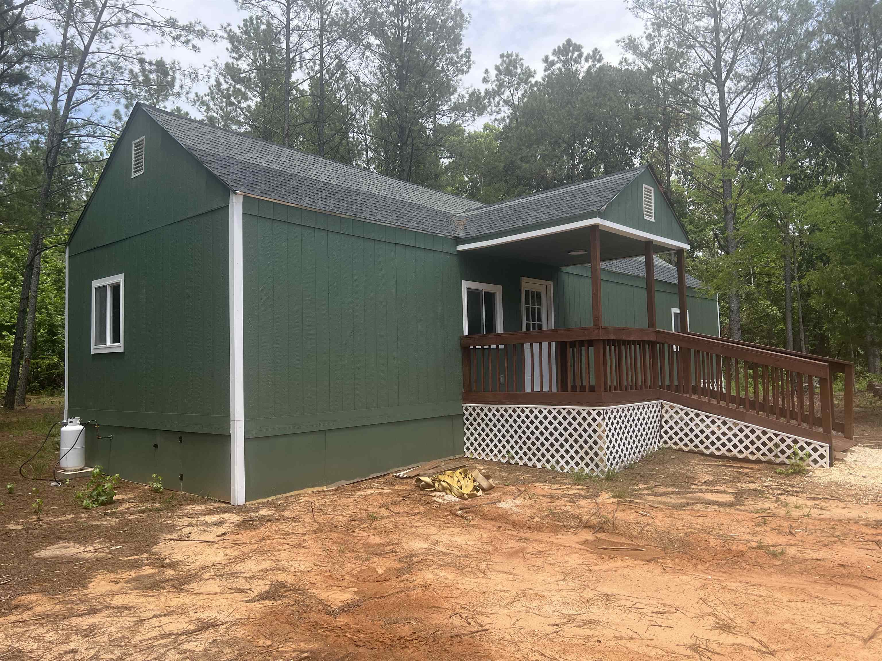 1525 Bullman Rd Property Photo 2