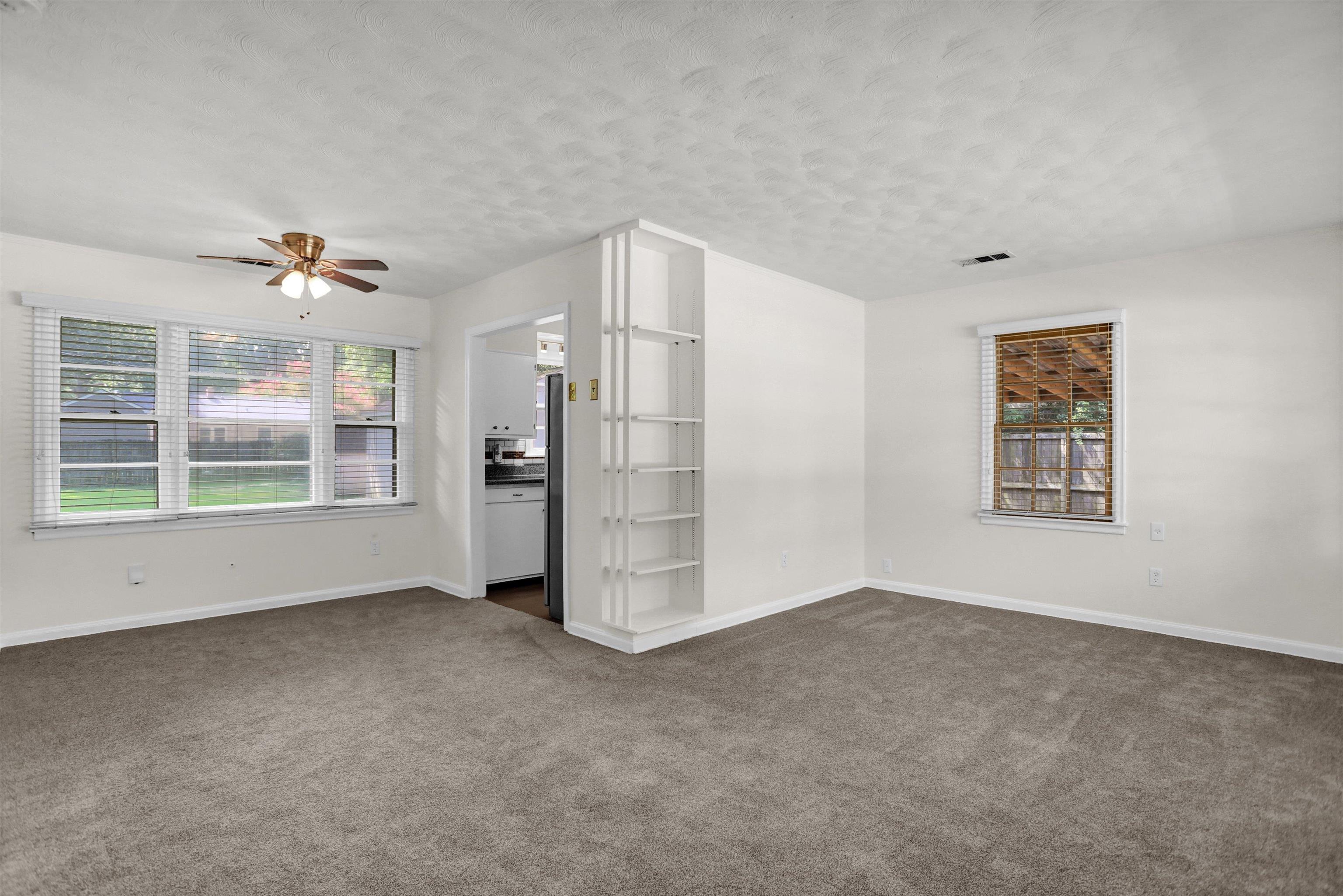 4545 Flamingo Rd Property Photo 7