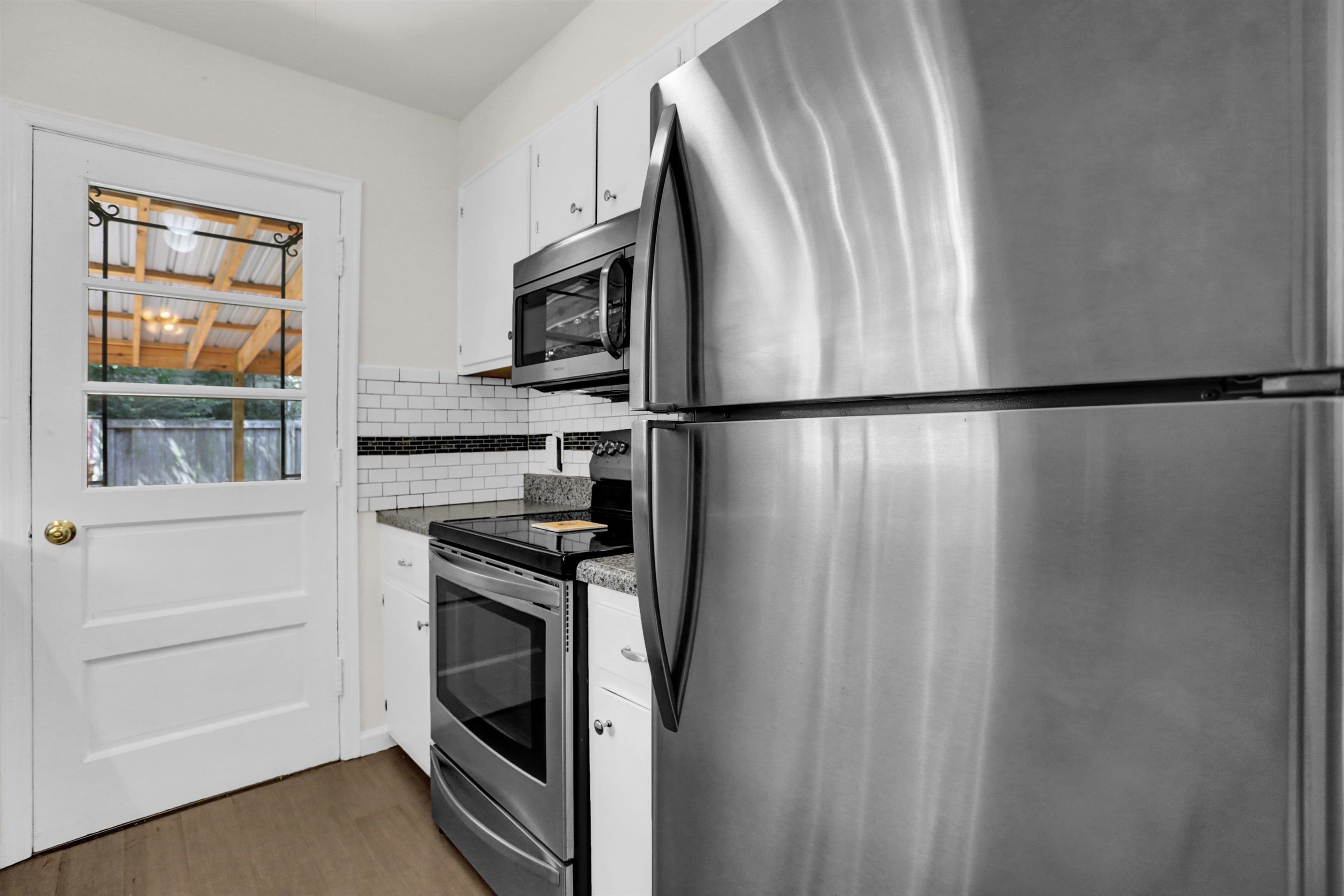 4545 Flamingo Rd Property Photo 15