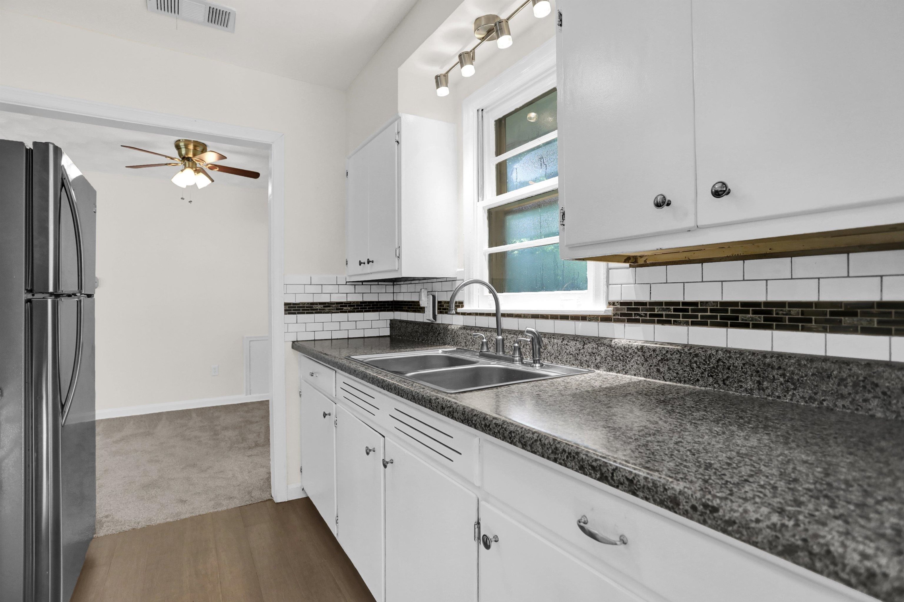 4545 Flamingo Rd Property Photo 18