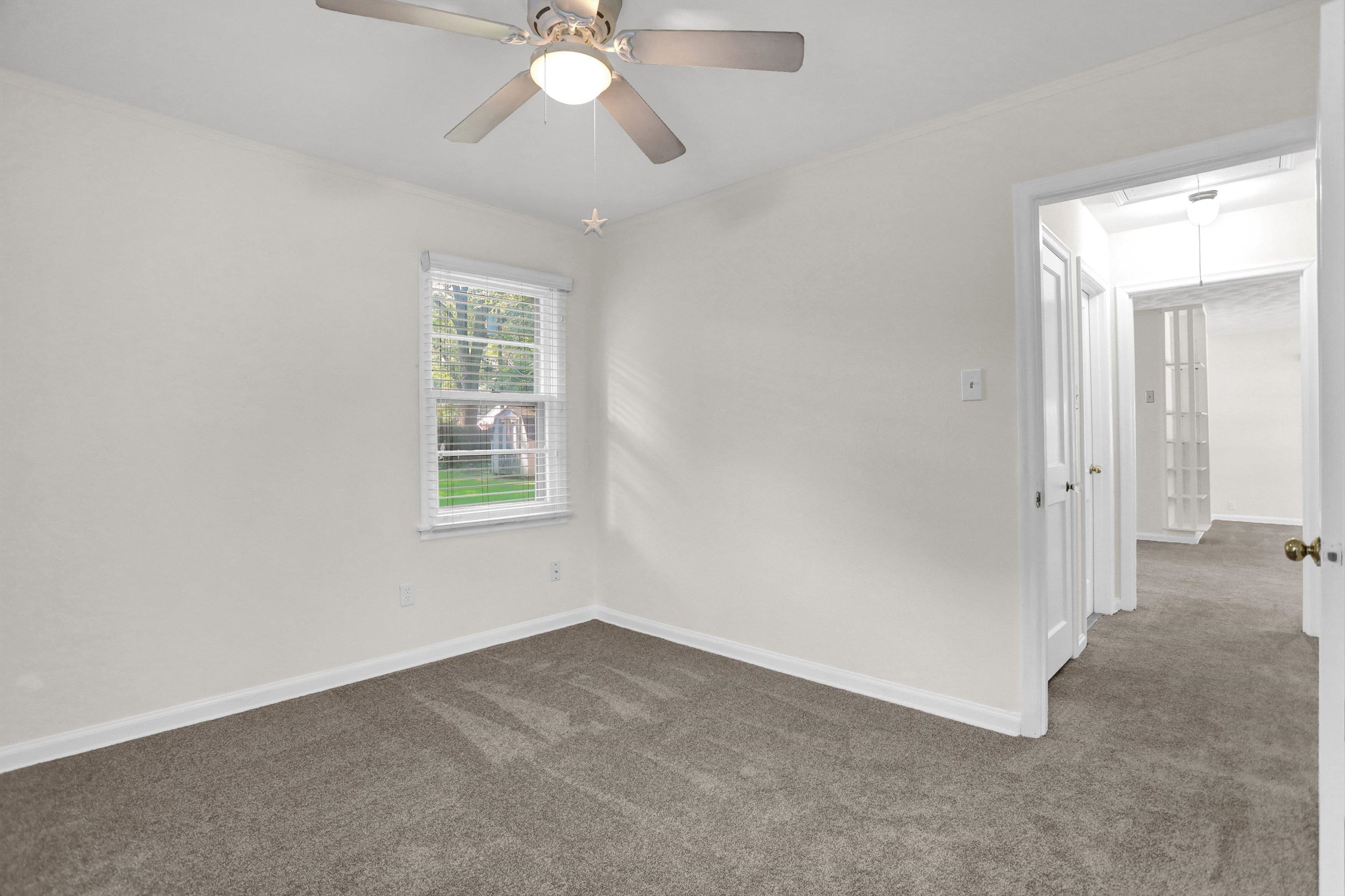 4545 Flamingo Rd Property Photo 22