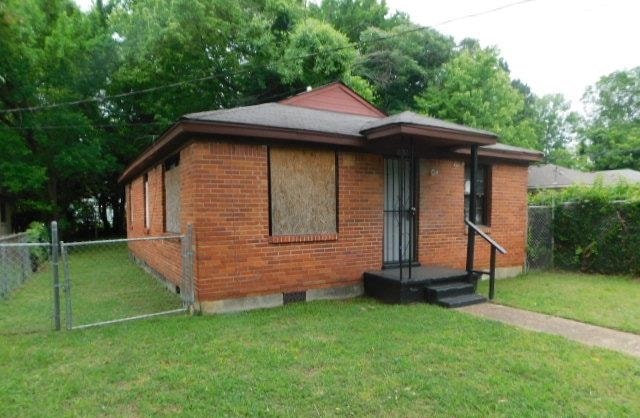2282 Eldridge Ave Property Photo 4