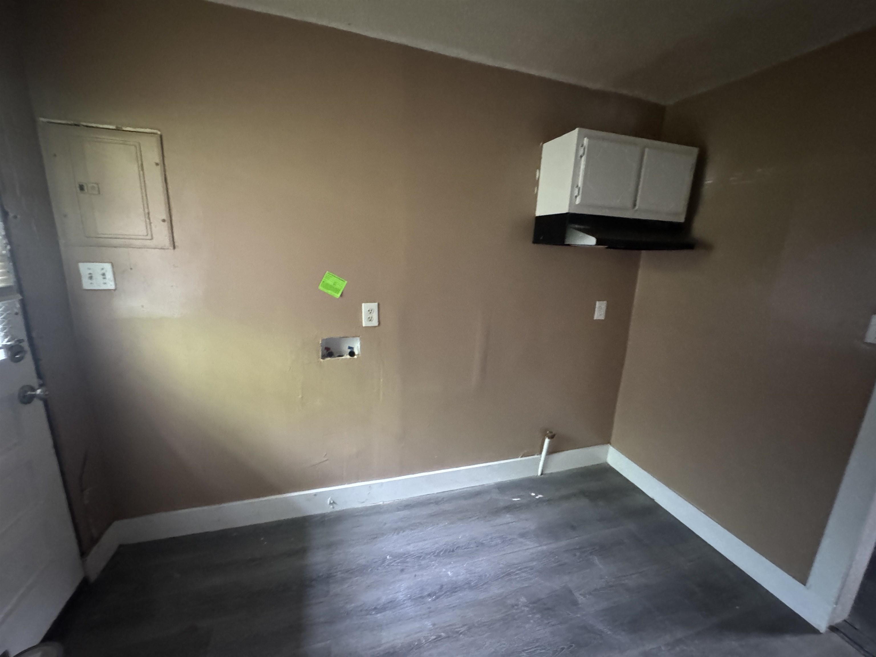 2282 Eldridge Ave Property Photo 16