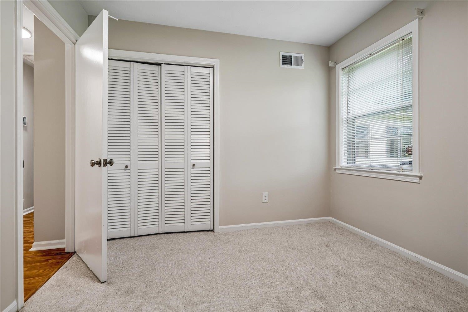 4208 Oakcrest Ave Property Photo 27