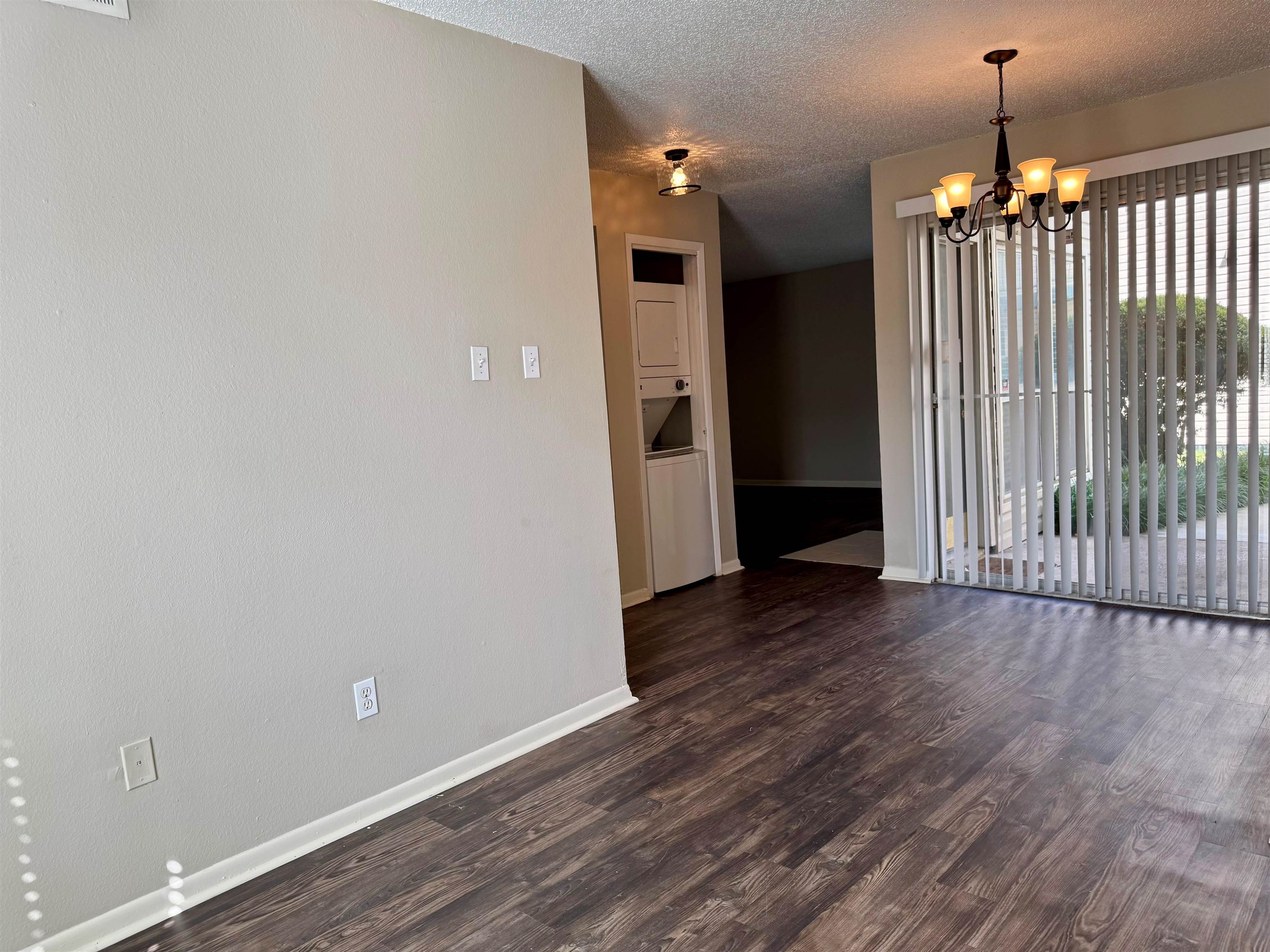 6692 Whispering Oak Pl 3 Property Photo 3