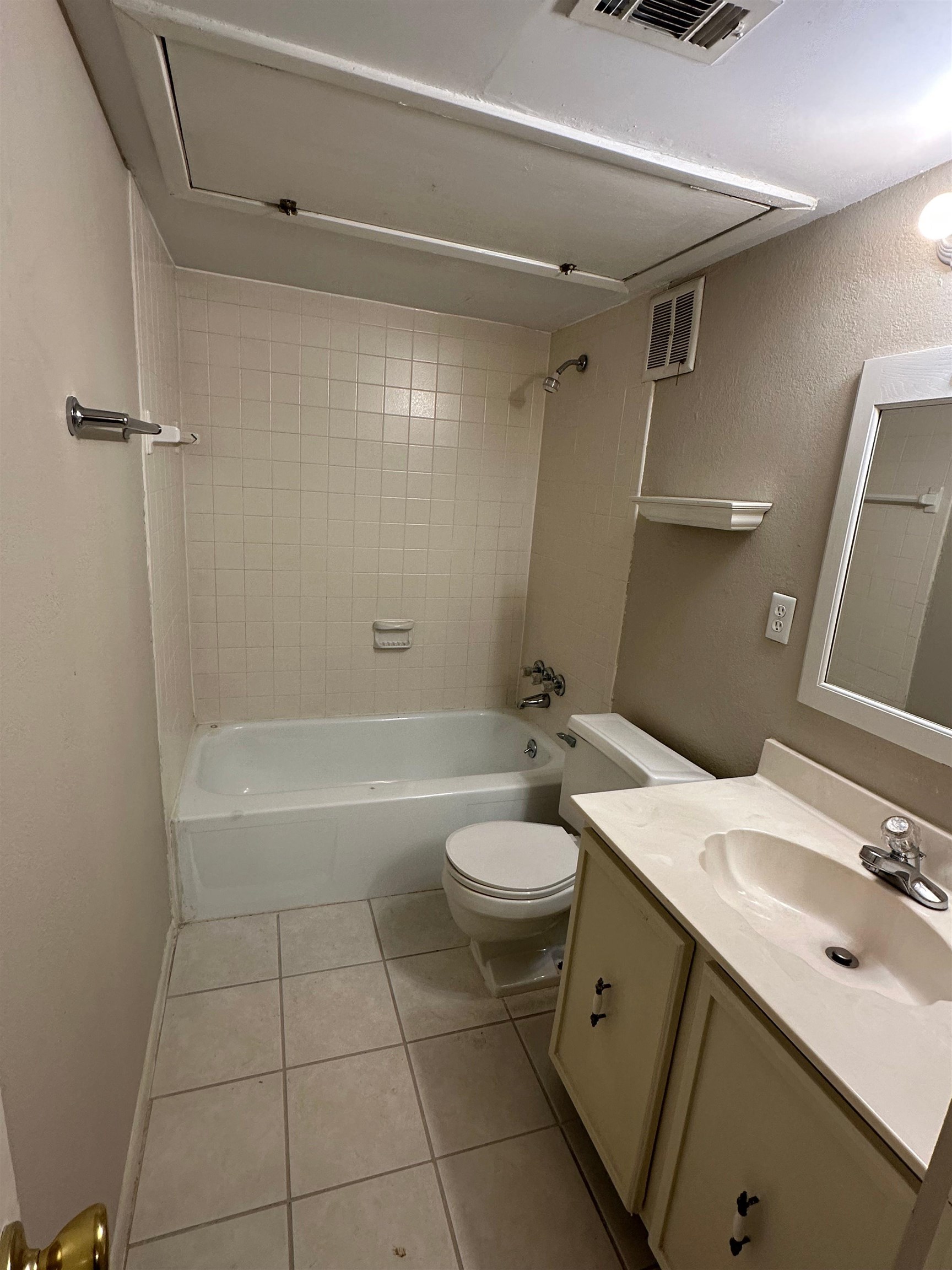 6692 Whispering Oak Pl 3 Property Photo 11