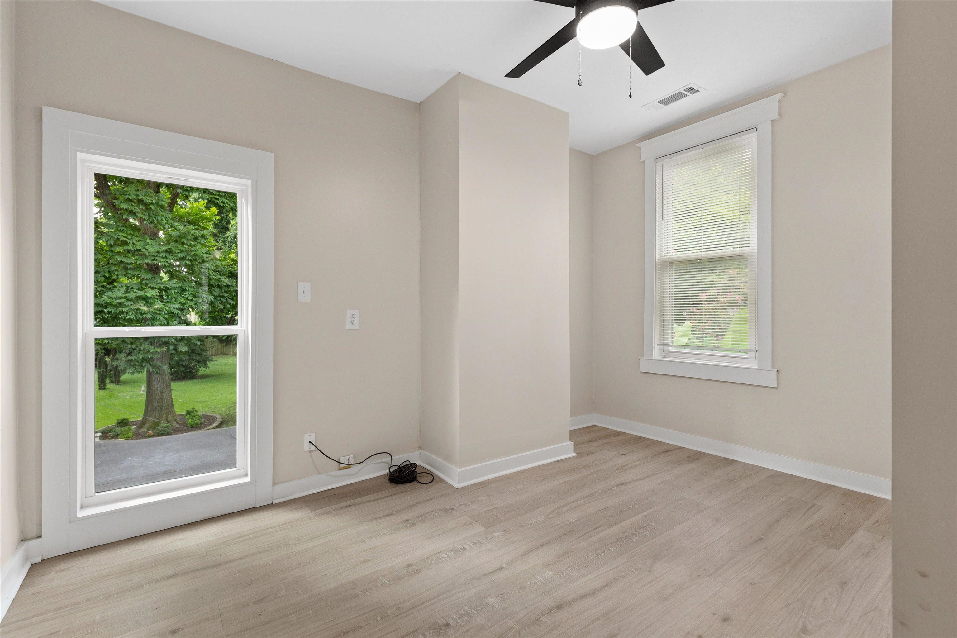 2025 Central Ave Property Photo 26