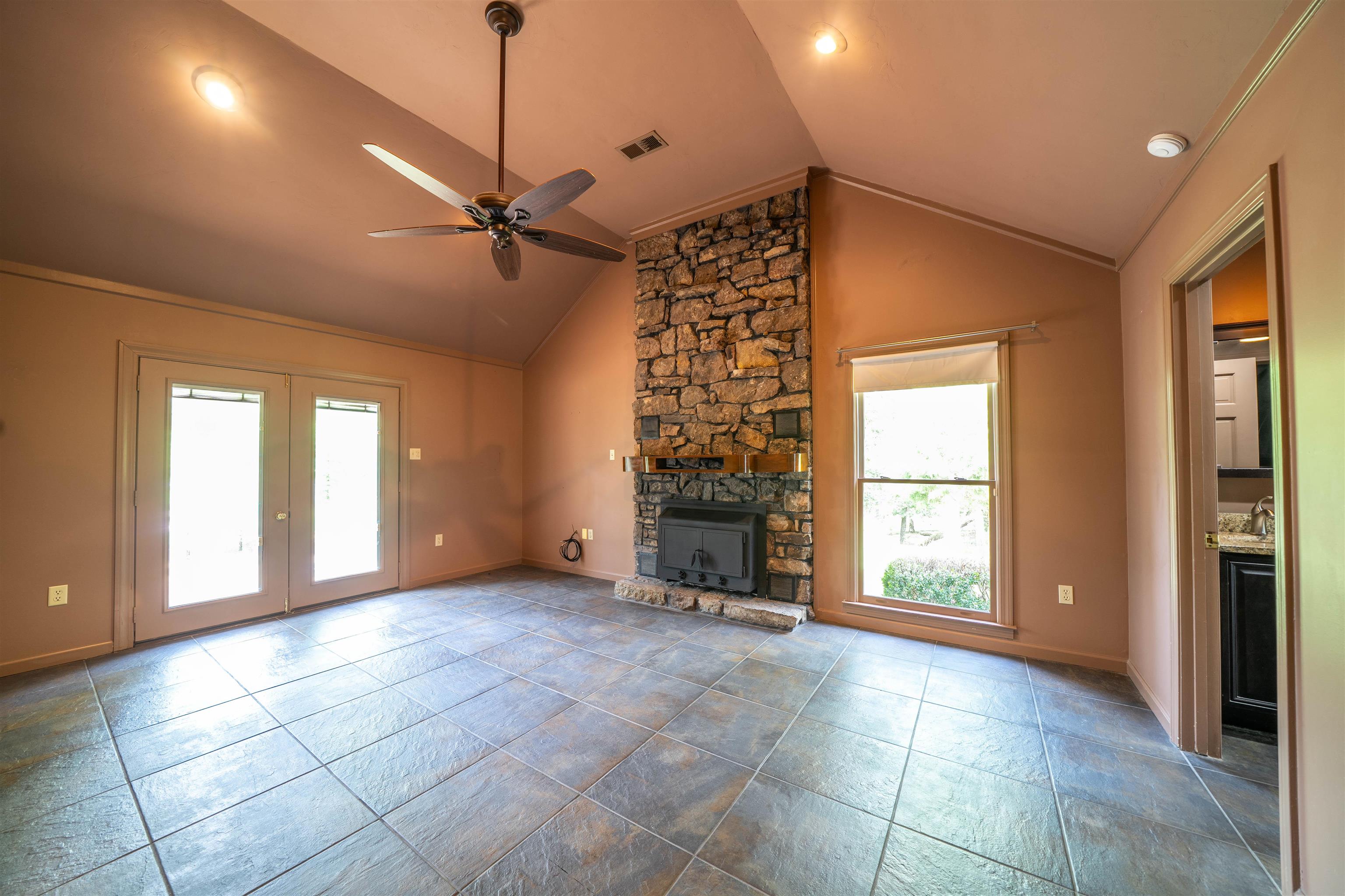 3255 Pittman Rd Property Photo 14
