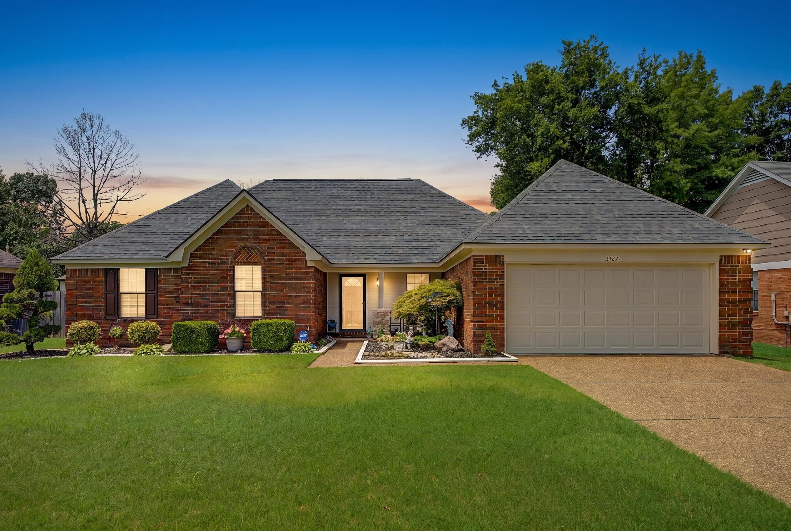 5127 OVERVIEW RDG Property Photo 1