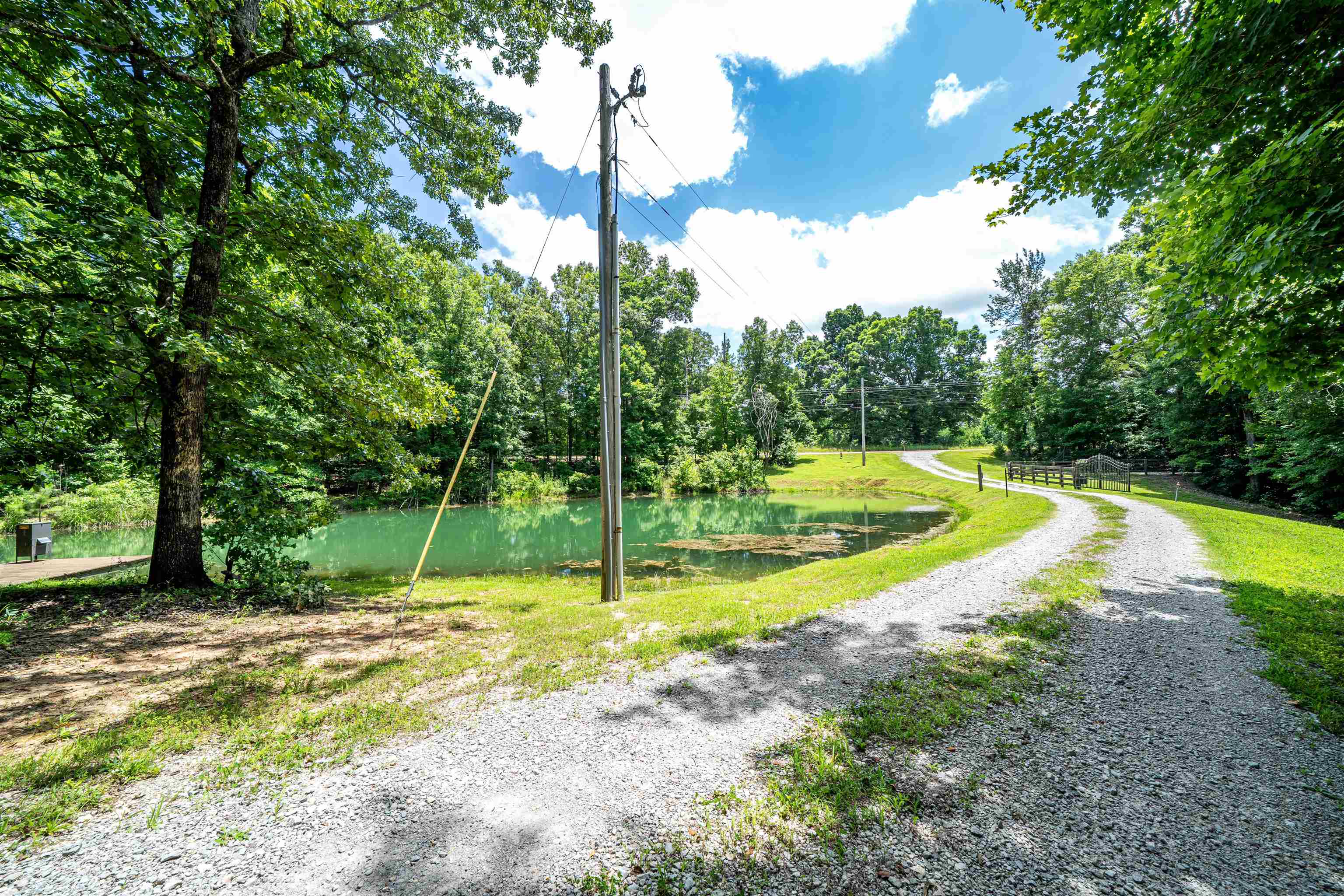 6355 Jernigan Rd Property Photo 9
