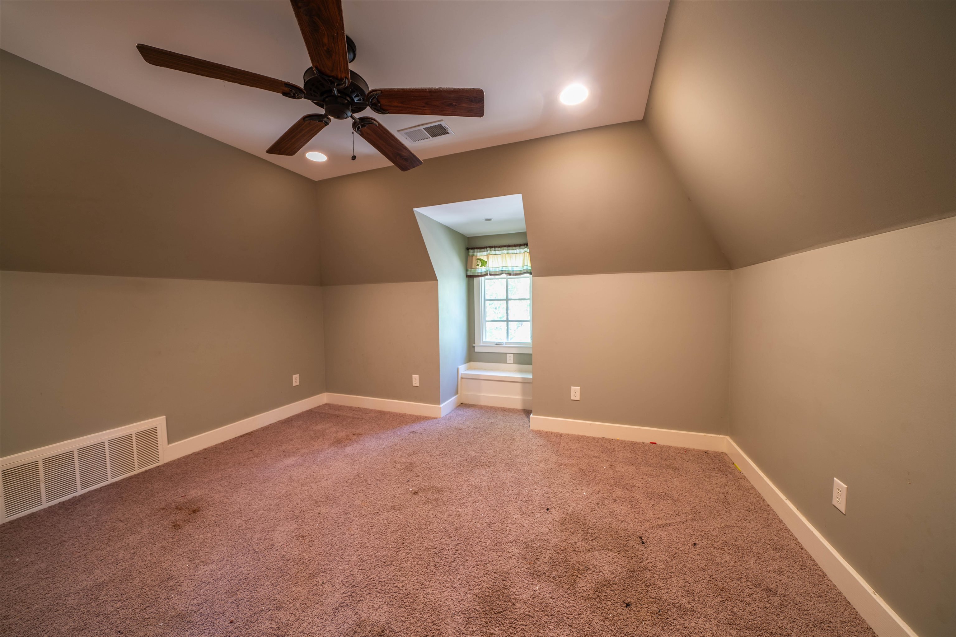 6355 Jernigan Rd Property Photo 31