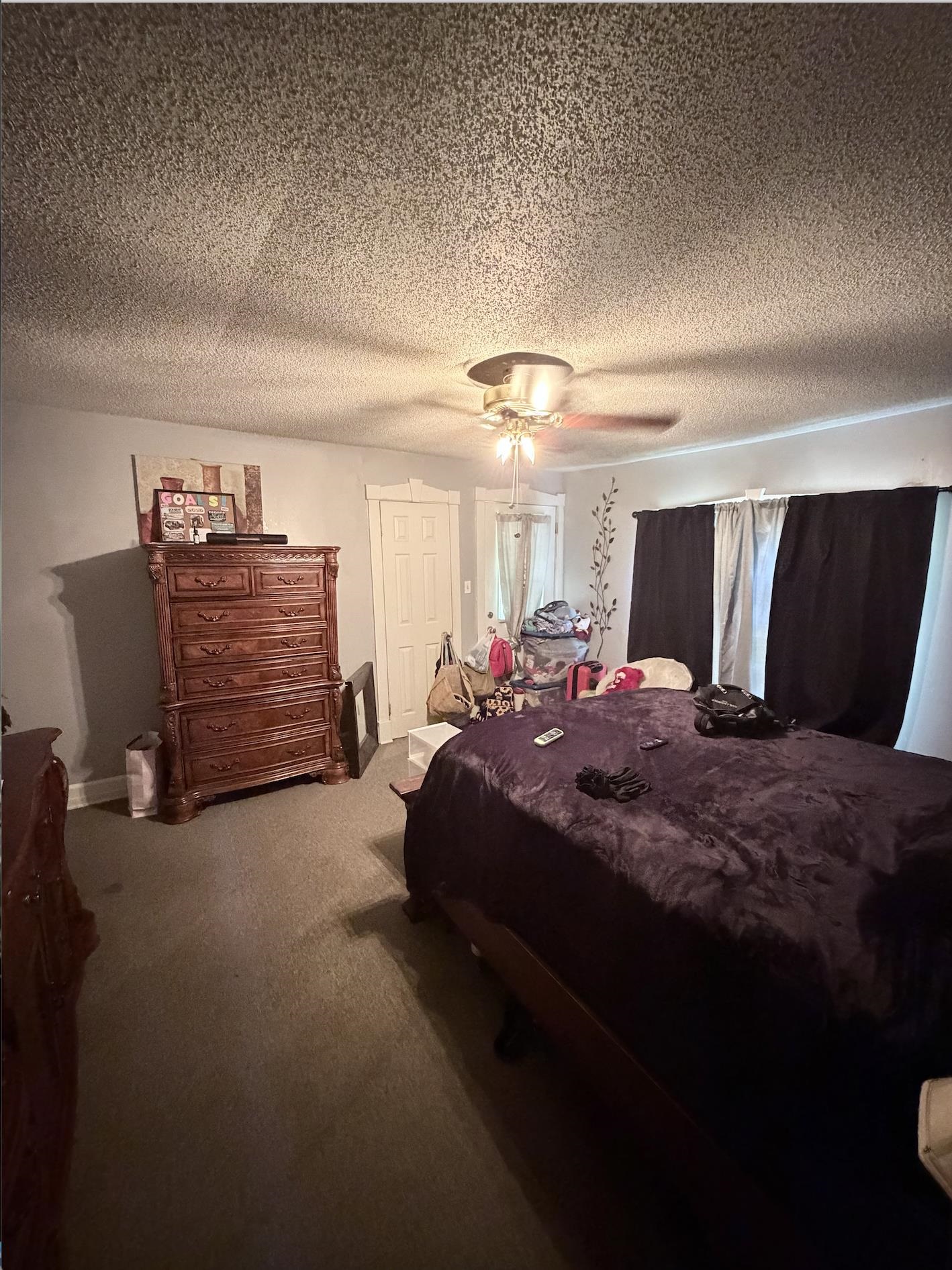 196 Turner Ln Property Photo 6