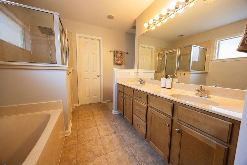1387 E Island Pl E Property Photo 16