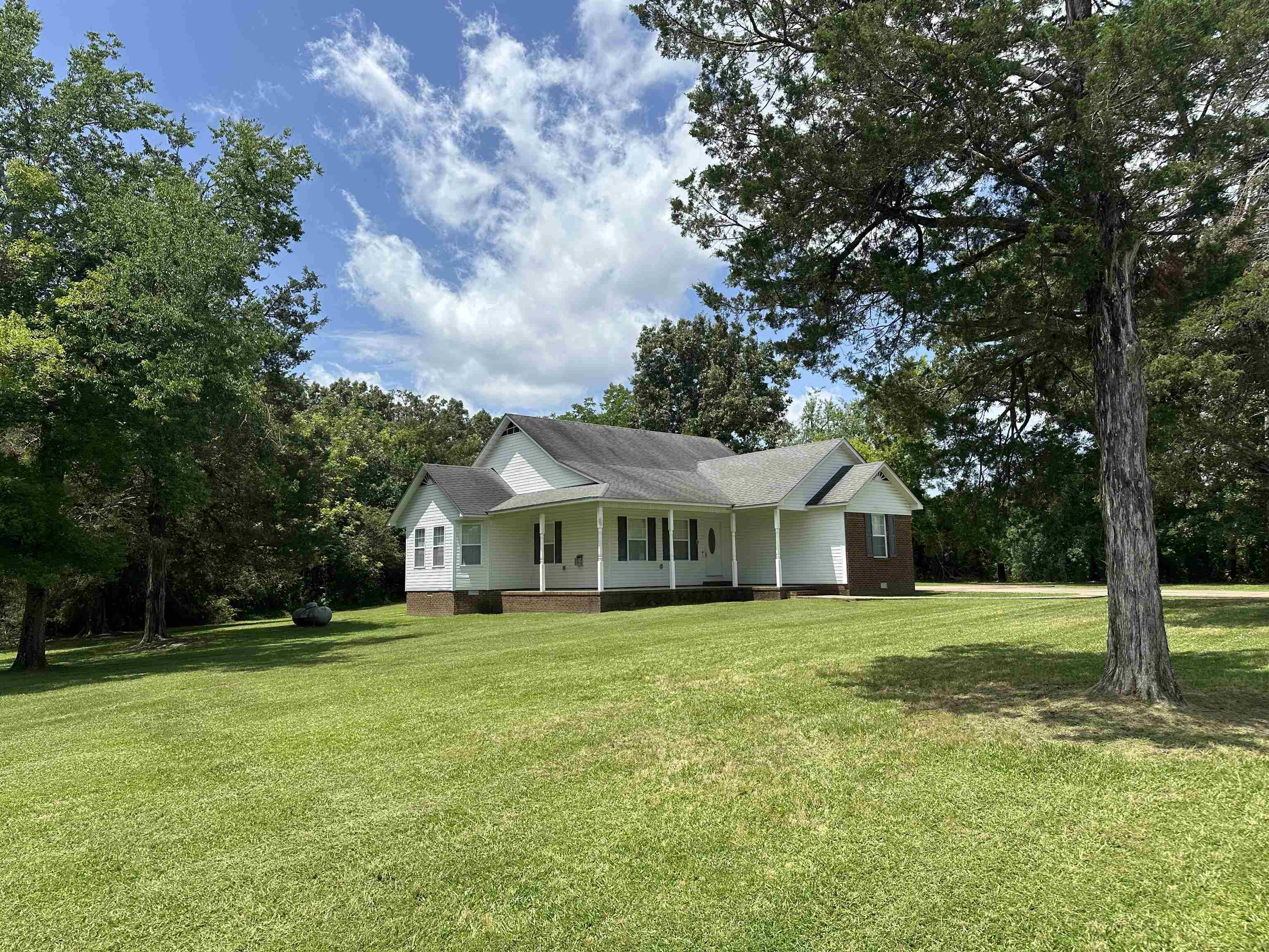 51 Kason Dr Property Photo 1