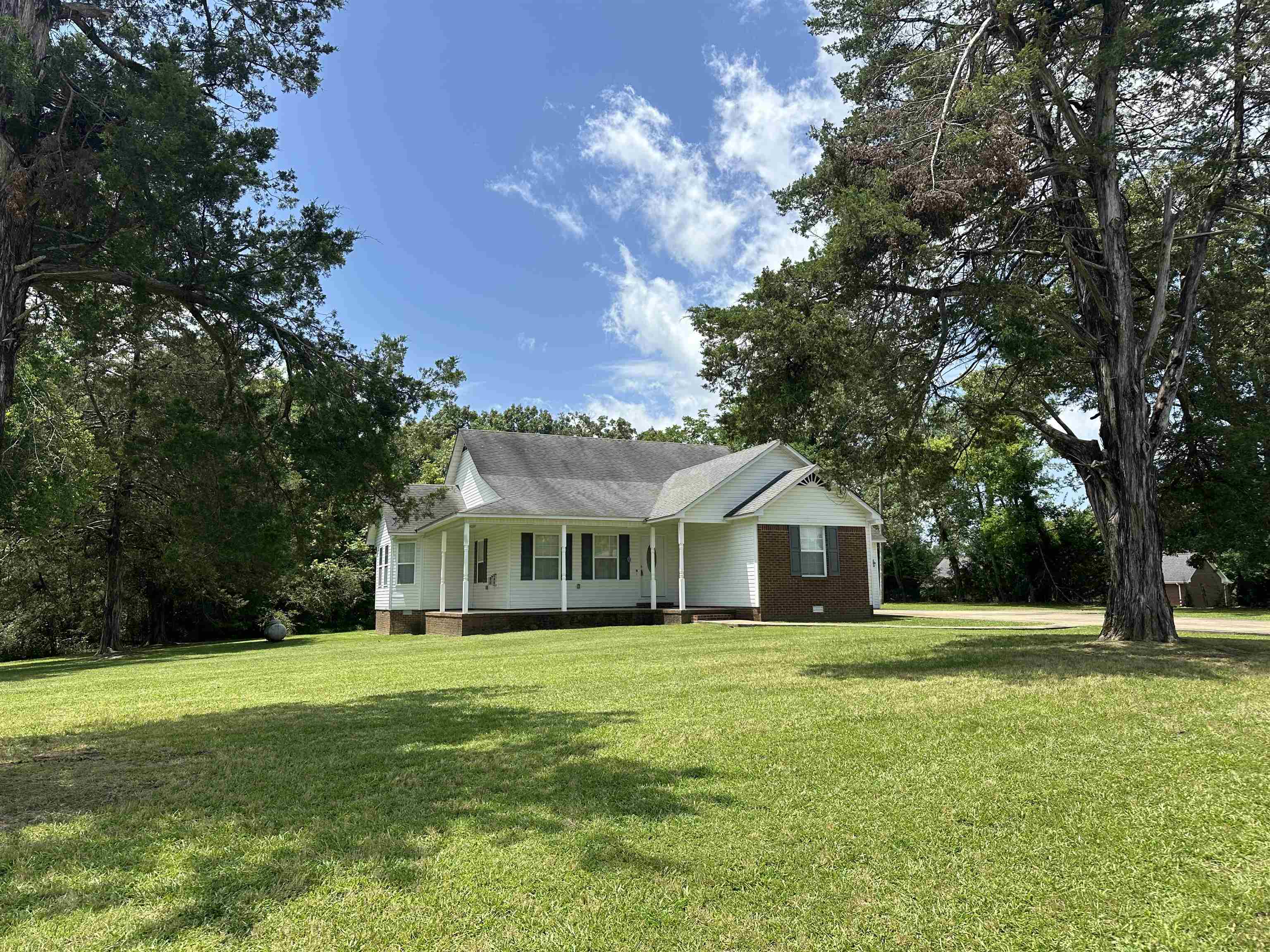 51 Kason Dr Property Photo 2
