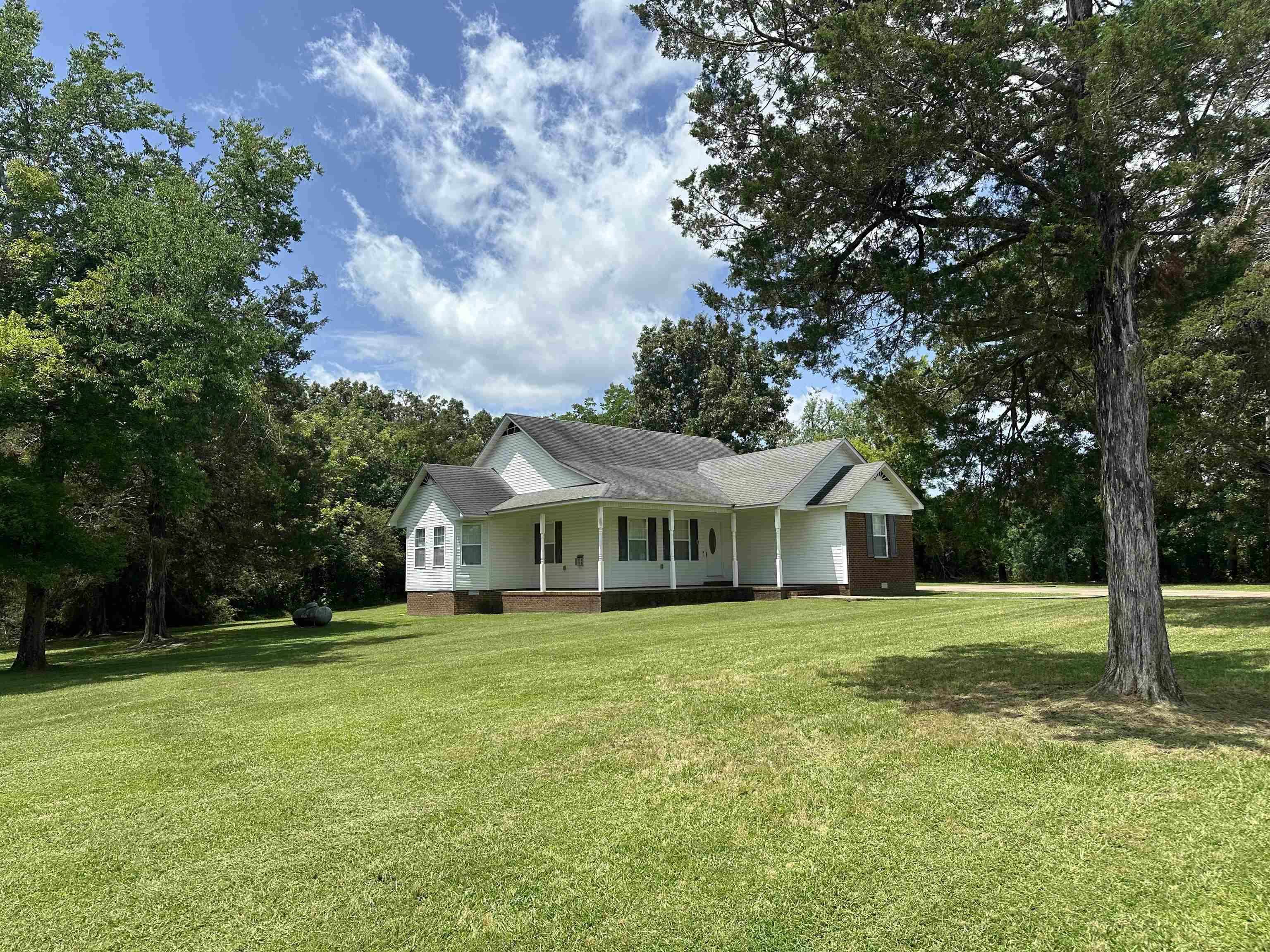 51 Kason Dr Property Photo 4