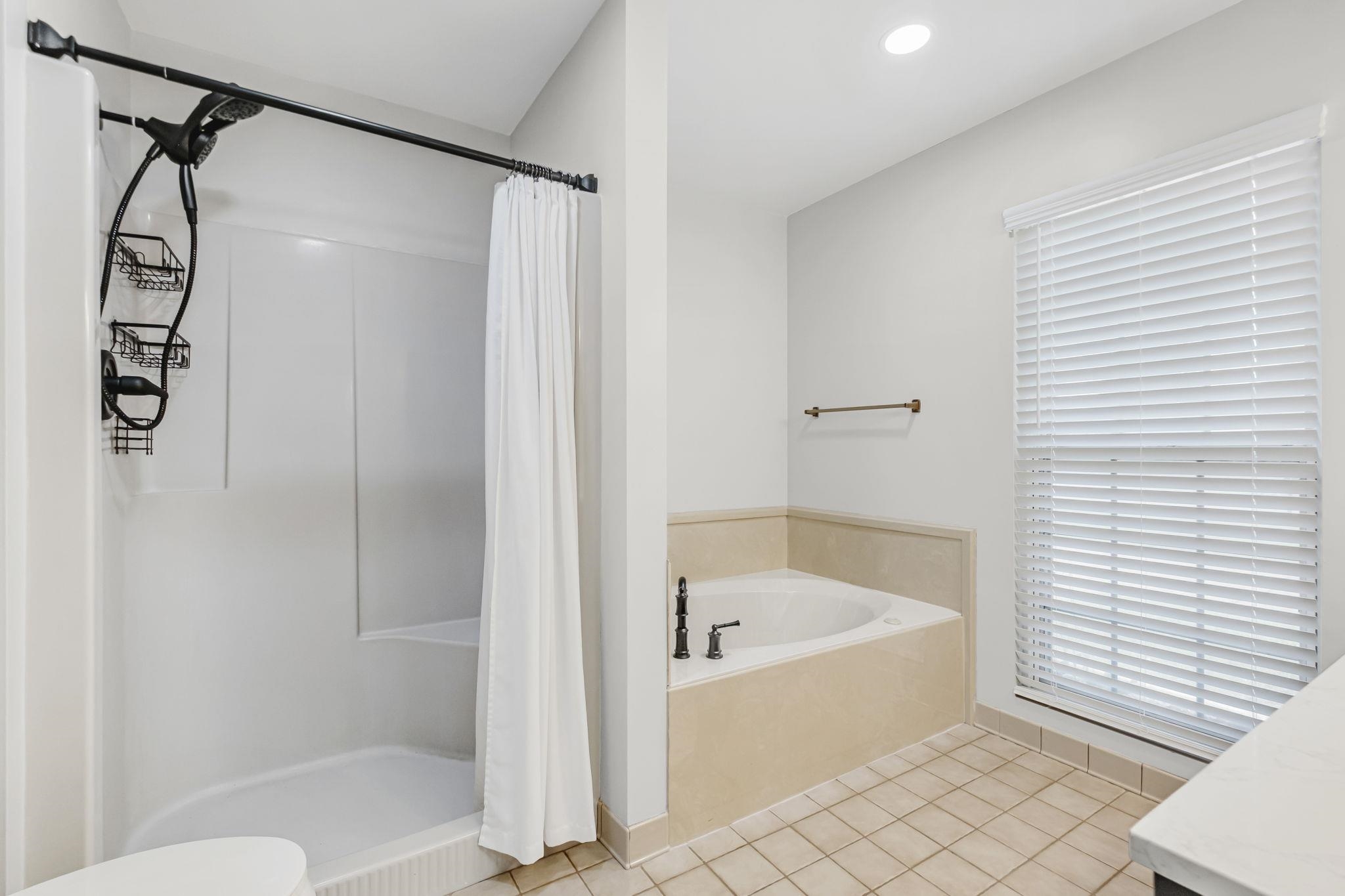 4729 Cedar Ridge Dr Property Photo 20