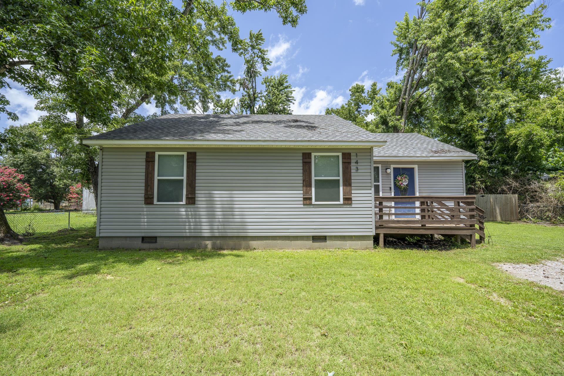 143 TACKETT LN Property Photo 1