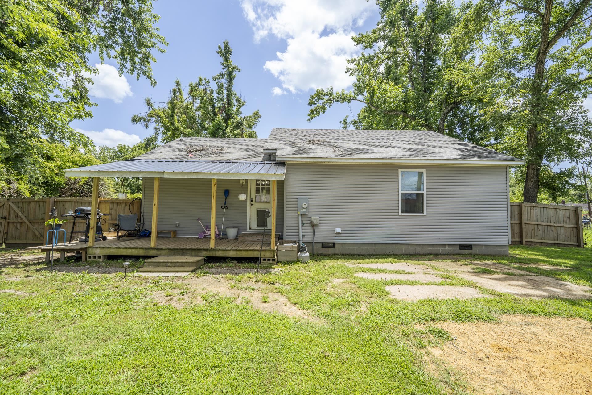 143 Tackett Ln Property Photo 26