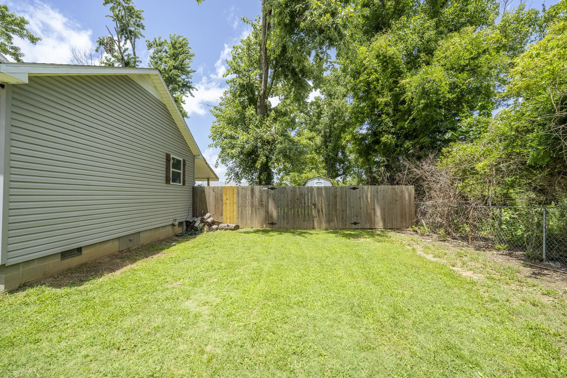 143 Tackett Ln Property Photo 33