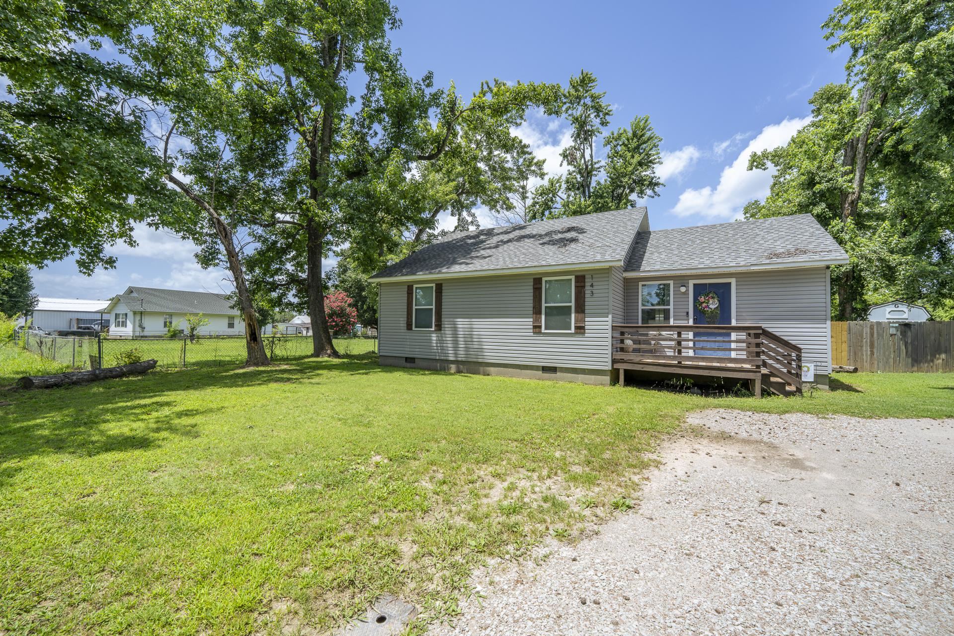 143 Tackett Ln Property Photo 35