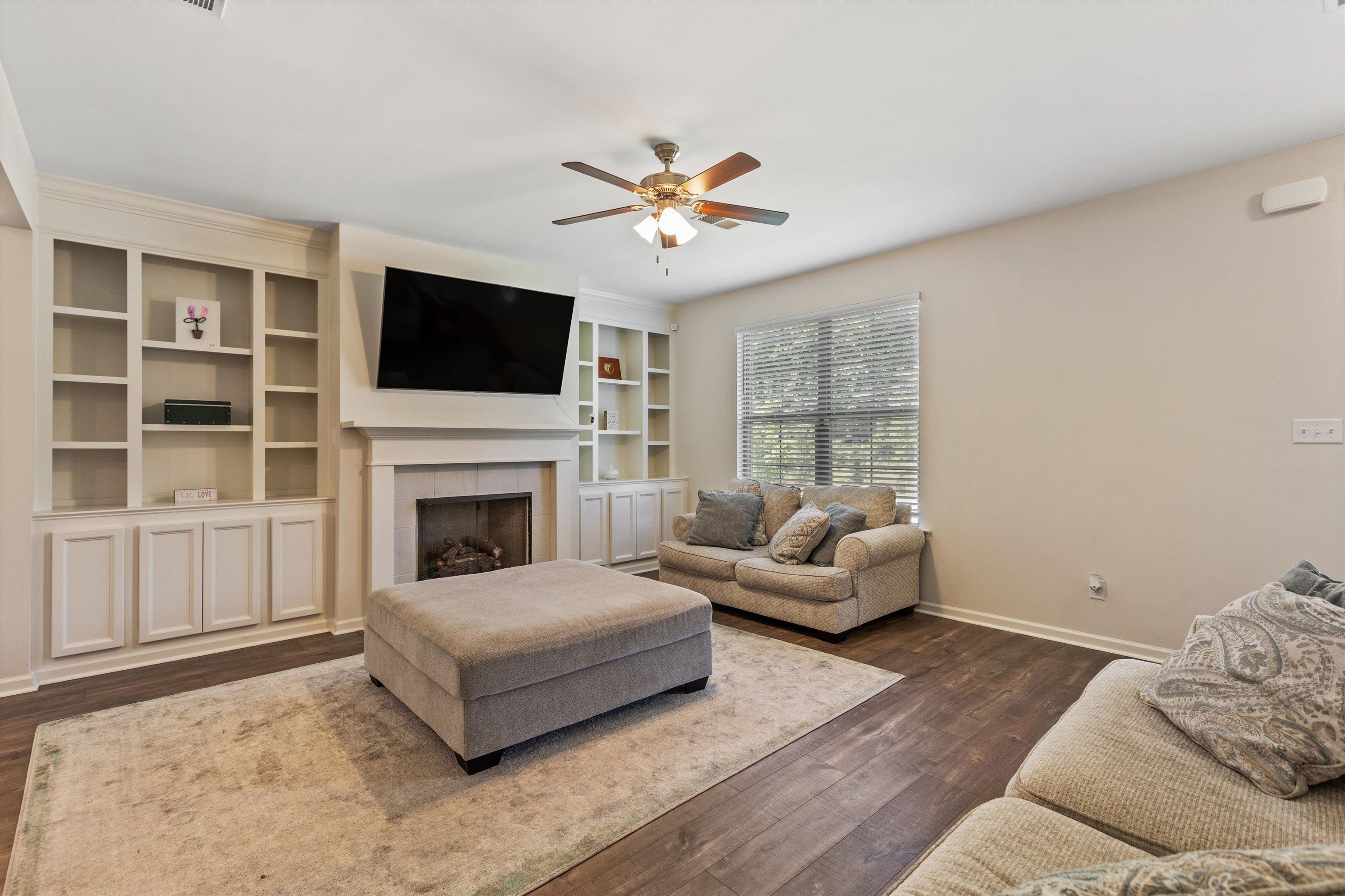 10139 Macon Rd Property Photo 6