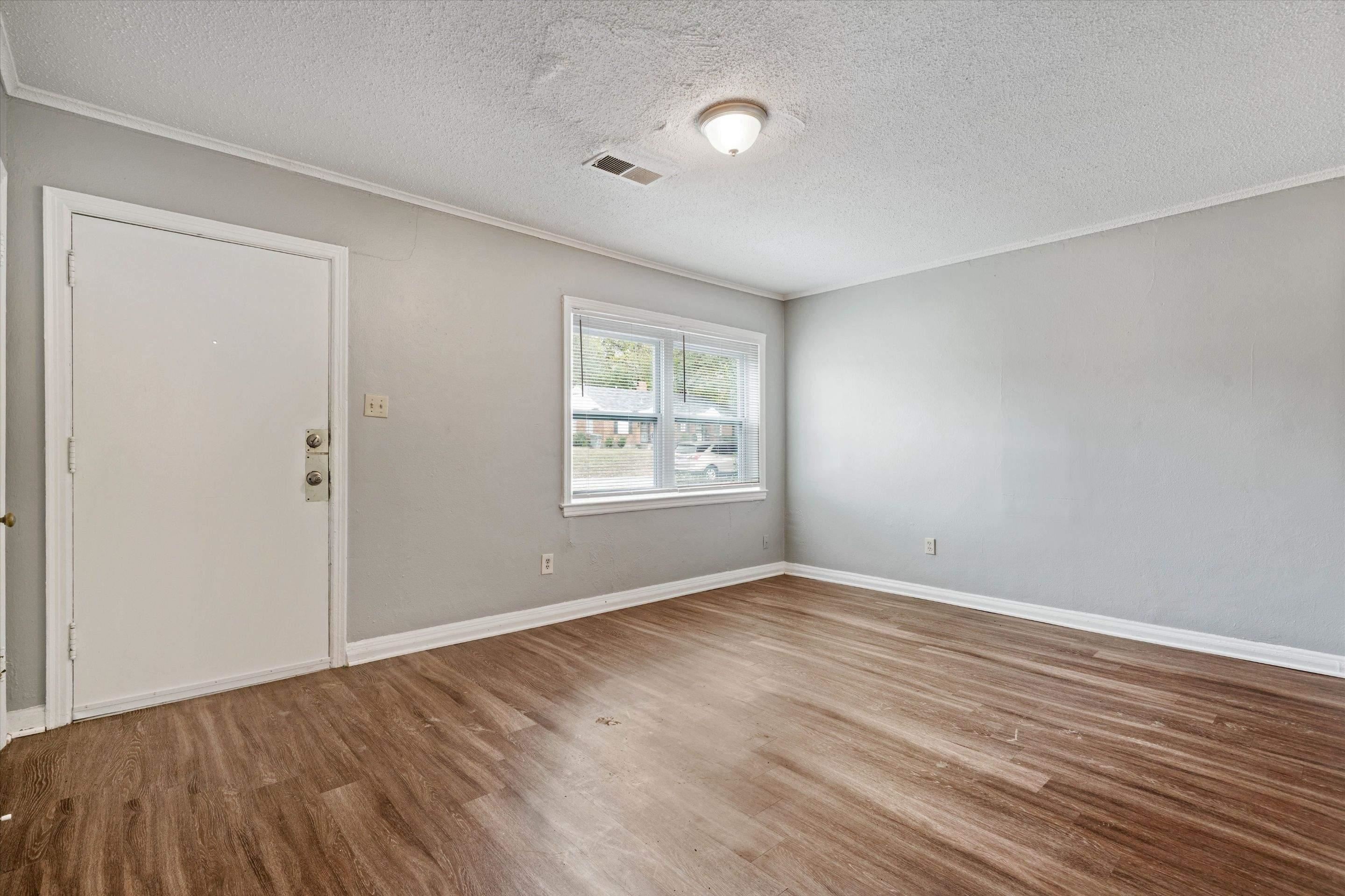 3077 Beaumont Ave 35 Property Photo 5